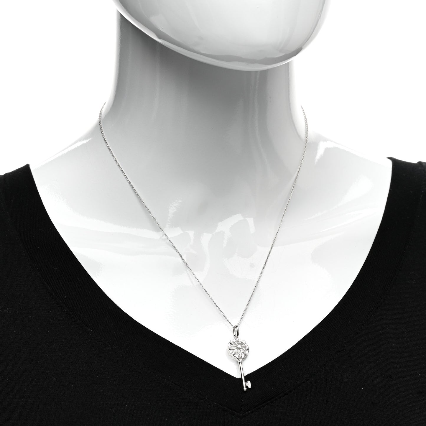18K White Gold Diamond Floral Key Pendant Necklace