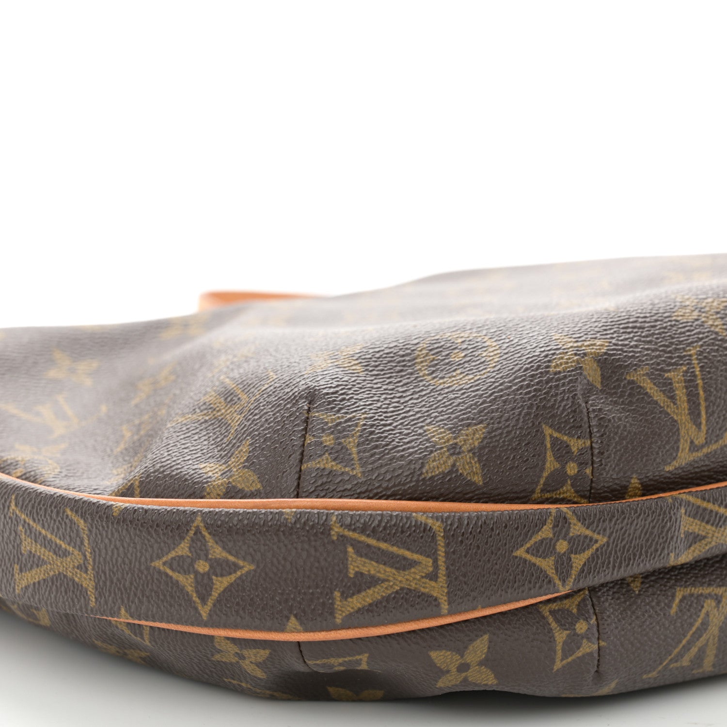 Louis Vuitton Monogram Croissant MM 8 of 10