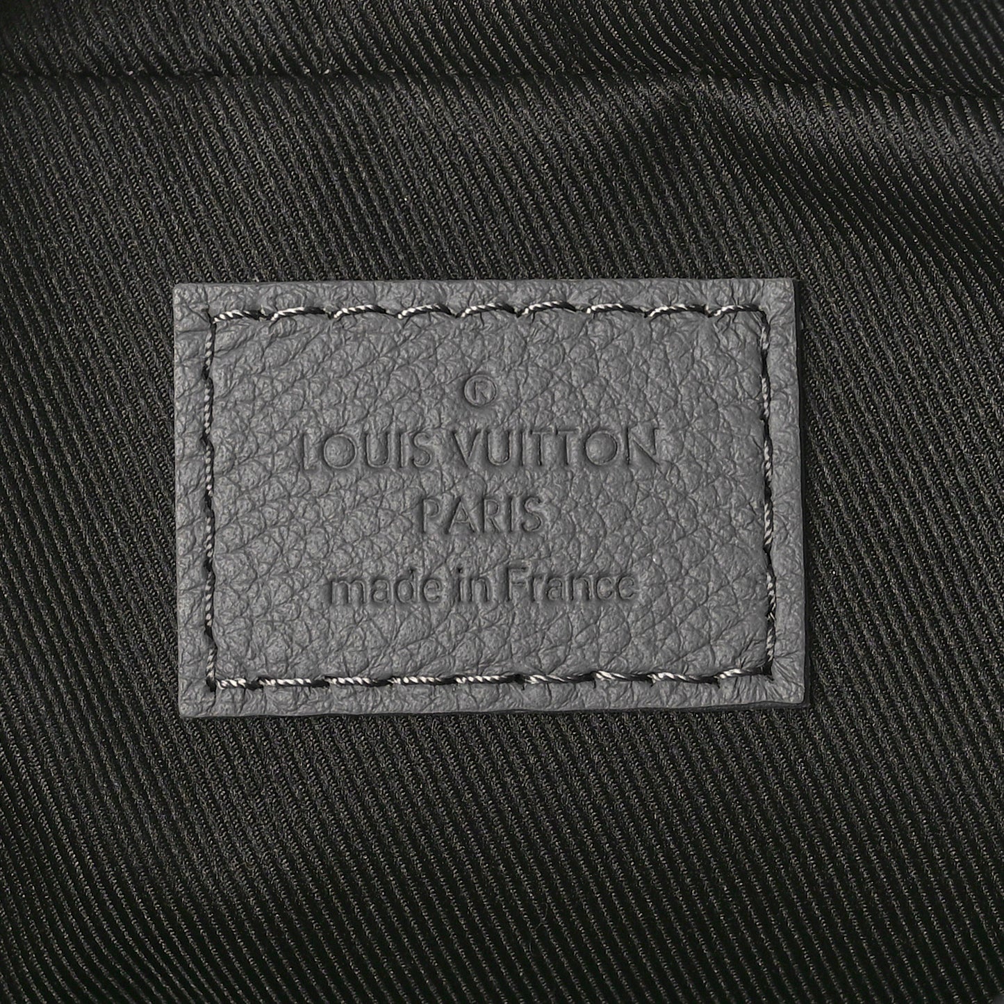 Calfskin Monogram Shadow Trio Messenger Anthracite Gray