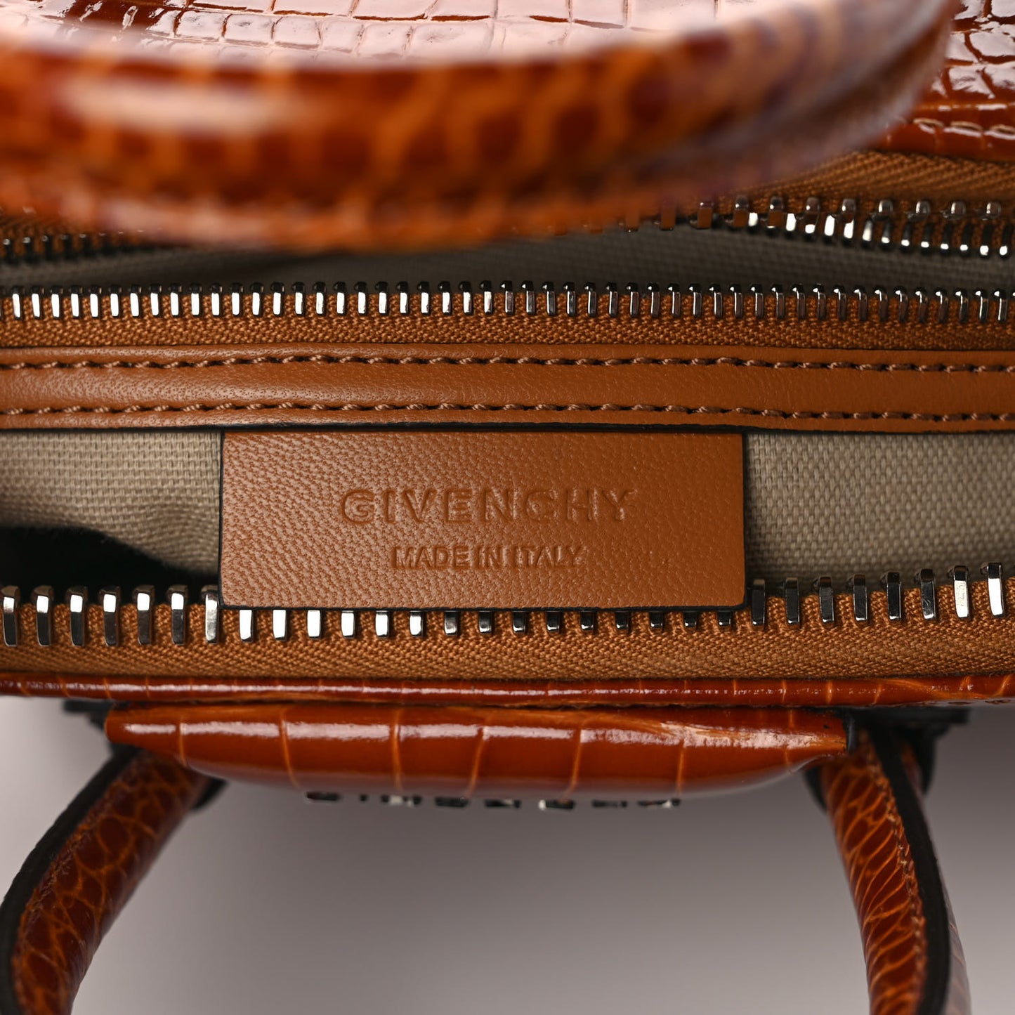Calfskin Crocodile Embossed Mini Antigona Tan