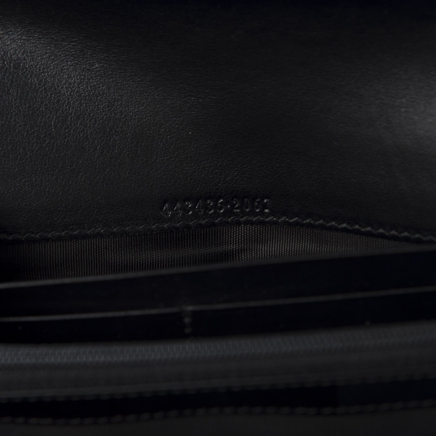 Calfskin Matelasse GG Marmont Continental Wallet Black