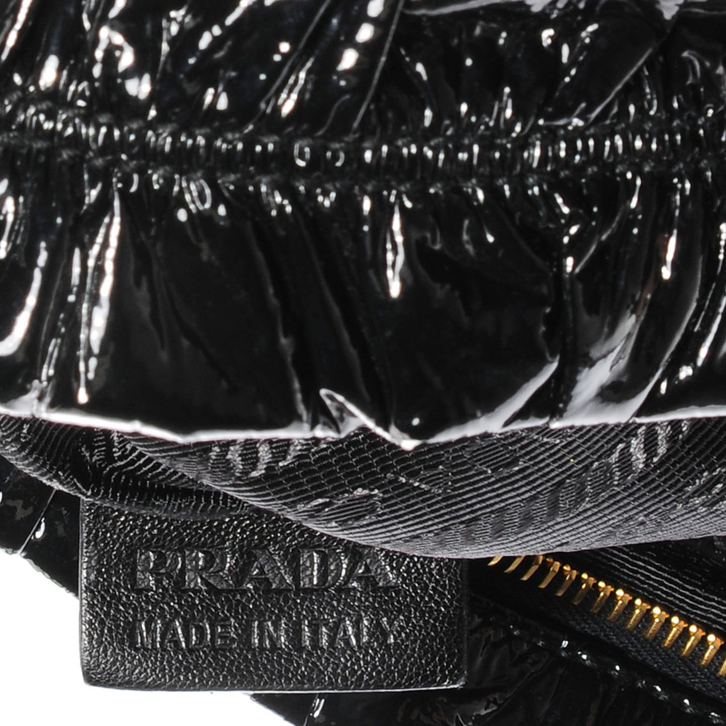 Vernice Gaufre Clutch Black