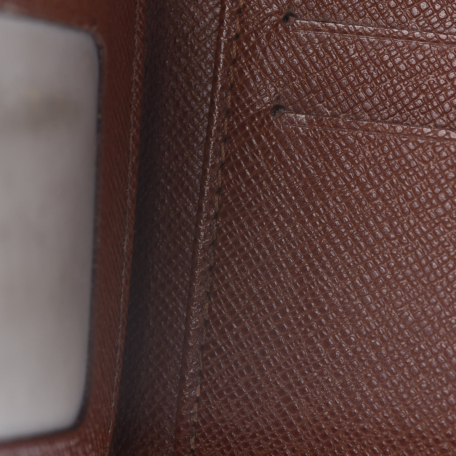 Louis Vuitton Monogram Mens Porte-Billets 3 Card Billfold Wallet 9 of 13