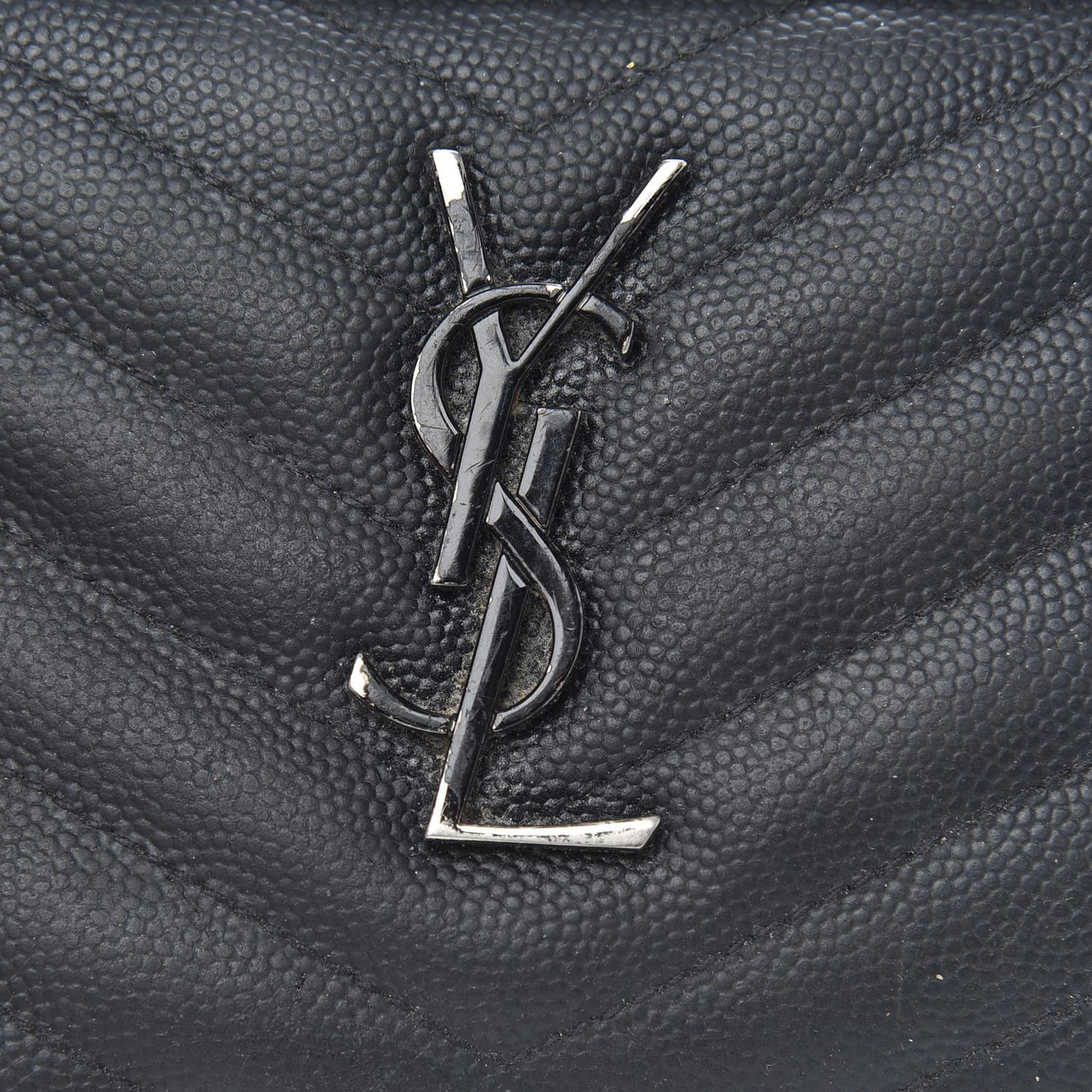 Grain De Poudre Matelasse Chevron Monogram Compact Zip Around Wallet Black