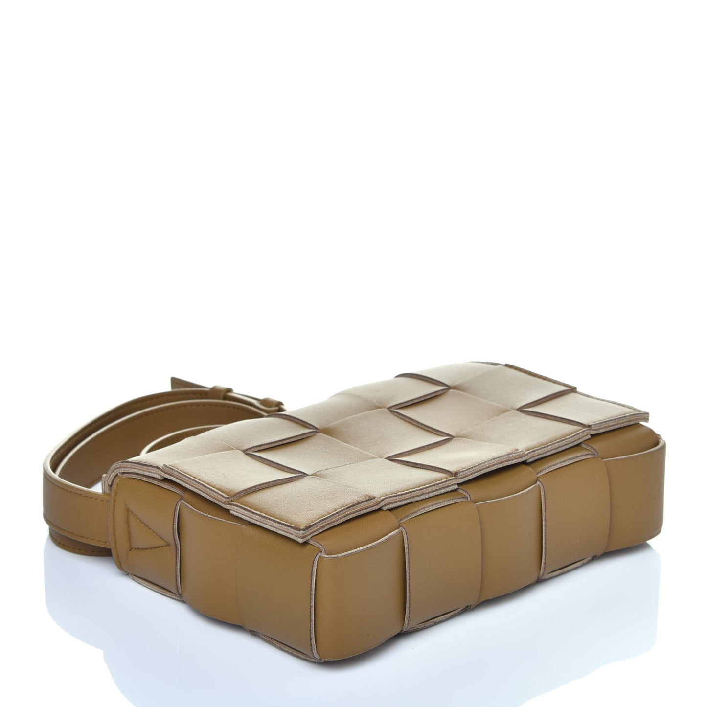Nappa Maxi Intreccio Cassette Bag
