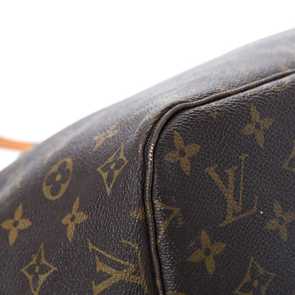 Louis Vuitton Monogram Neverfull MM 8 of 23