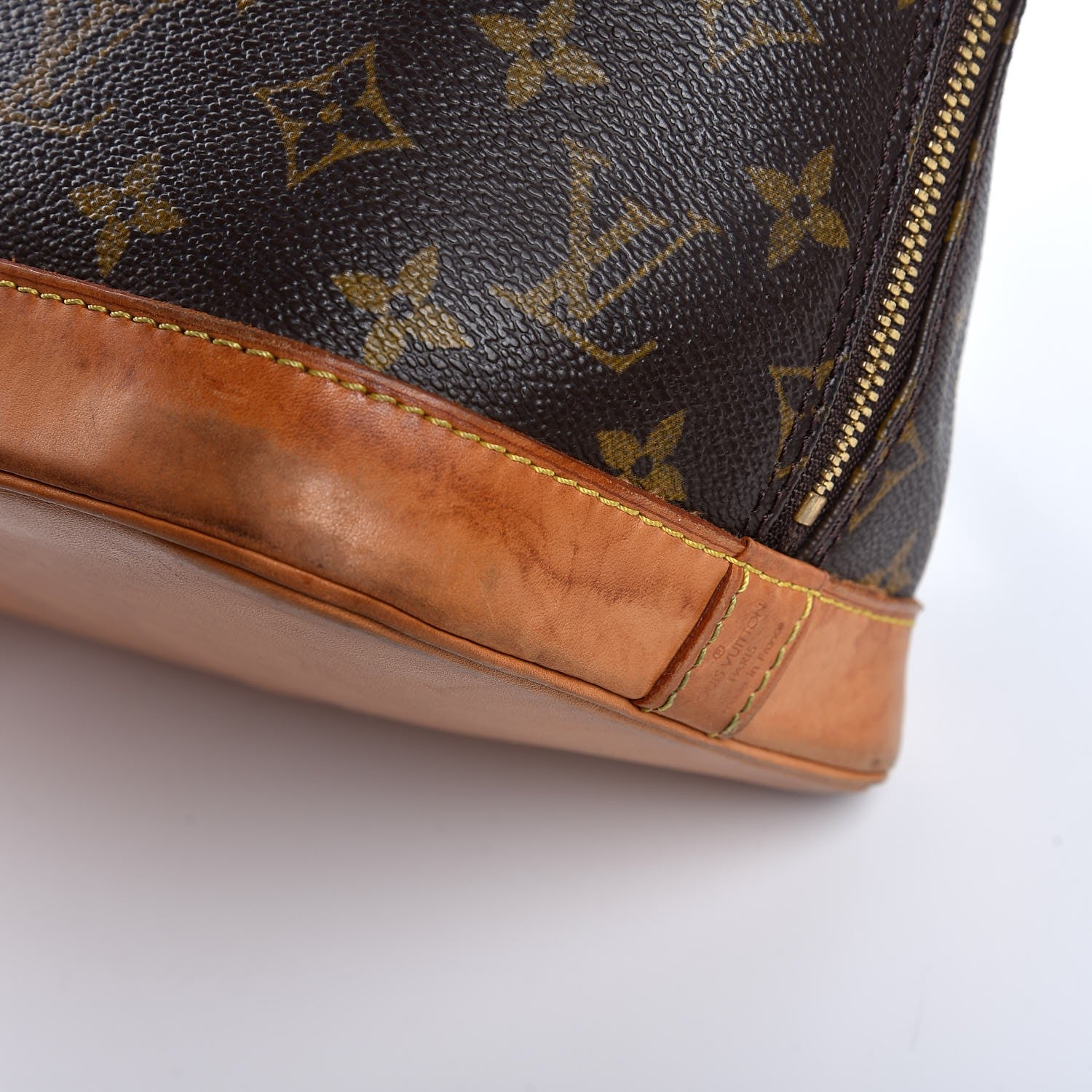 Louis Vuitton Monogram Alma PM 11 of 20