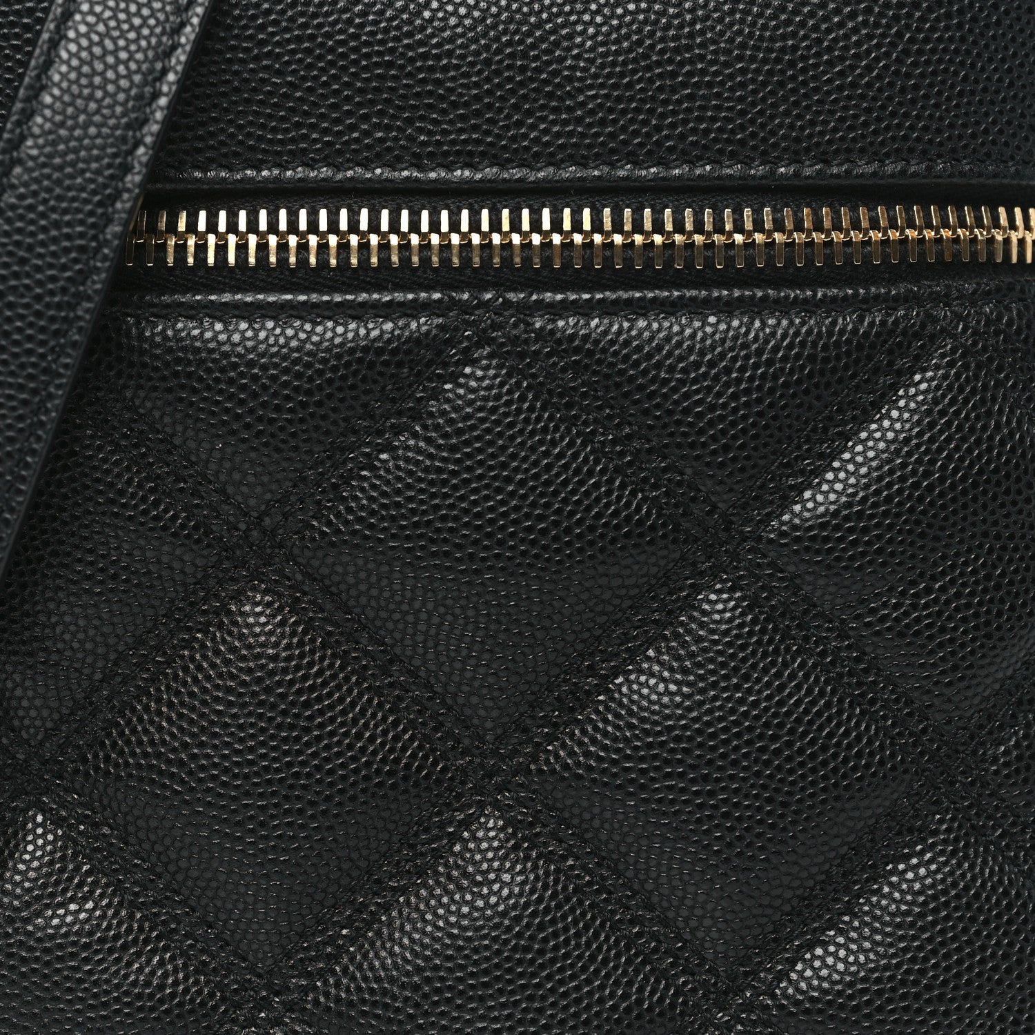 Saint Laurent Grain de Poudre Quilted 80's Vanity Bag Black 8 of 10