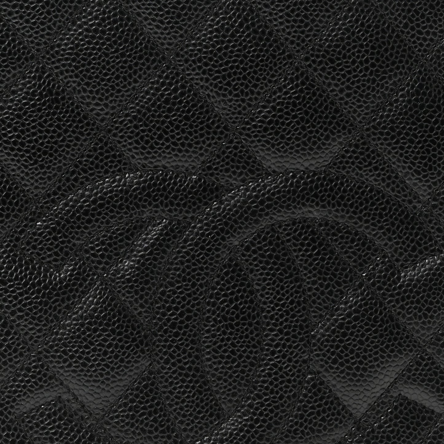 Caviar Quilted Petit Shopping Tote PST Black