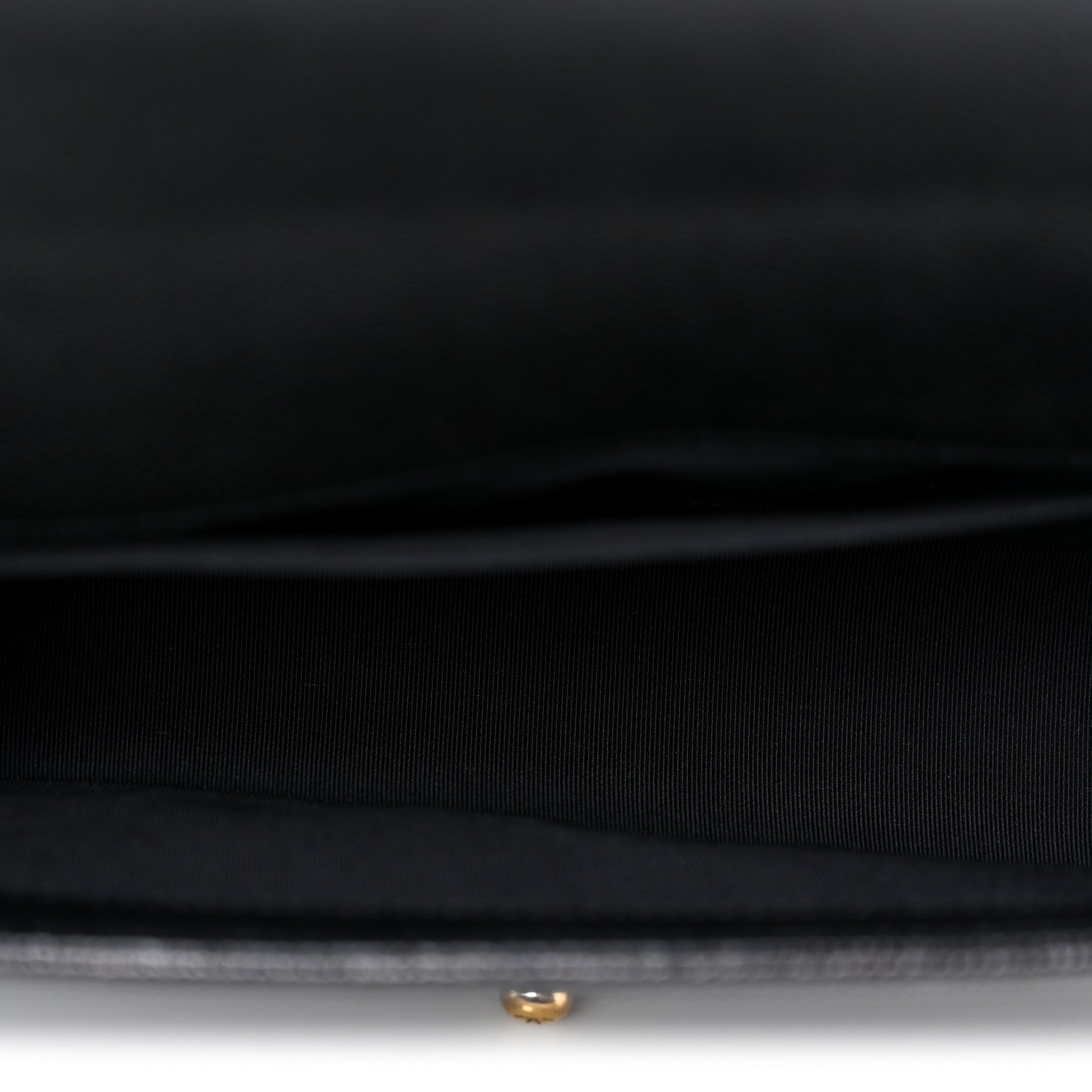 Chanel Caviar Quilted Medium Boy Flap Black 4 of 9