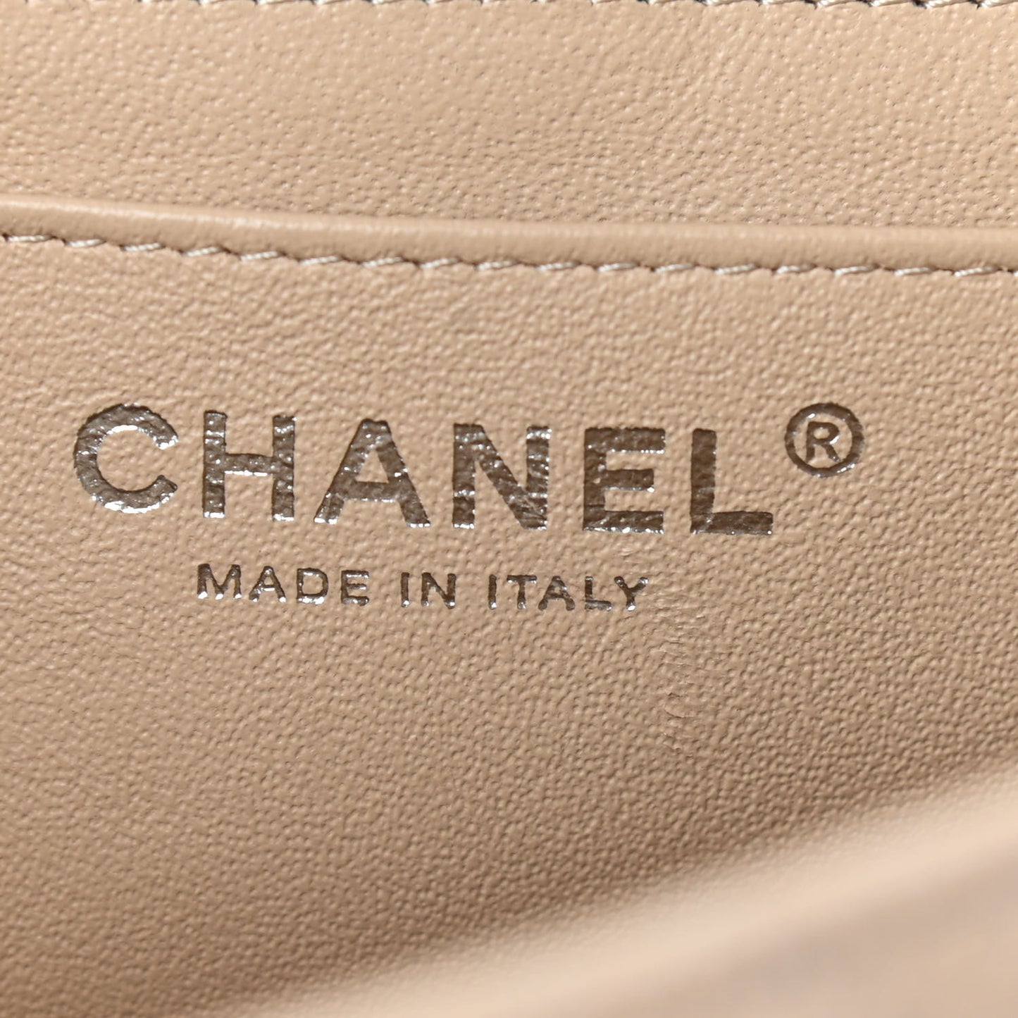 Caviar Quilted Jumbo Single Flap Beige Clair