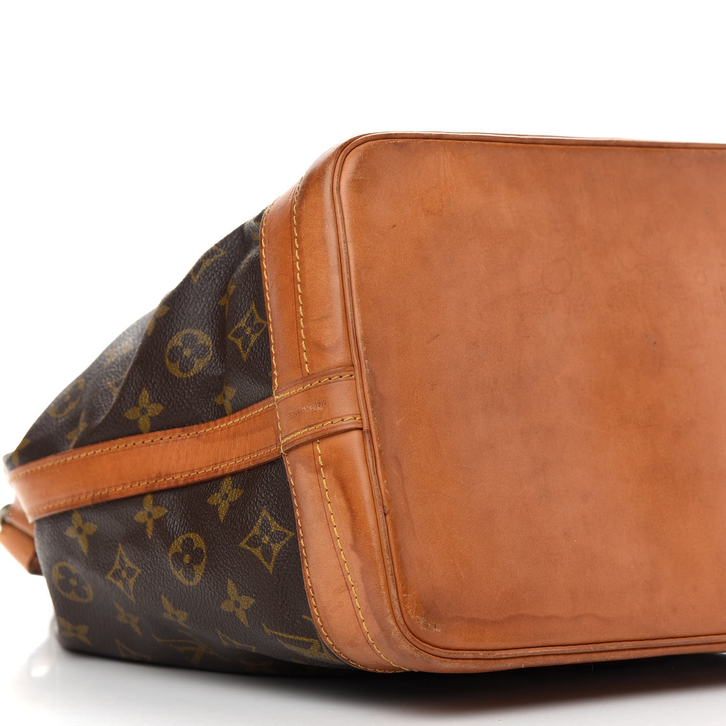Monogram Noe