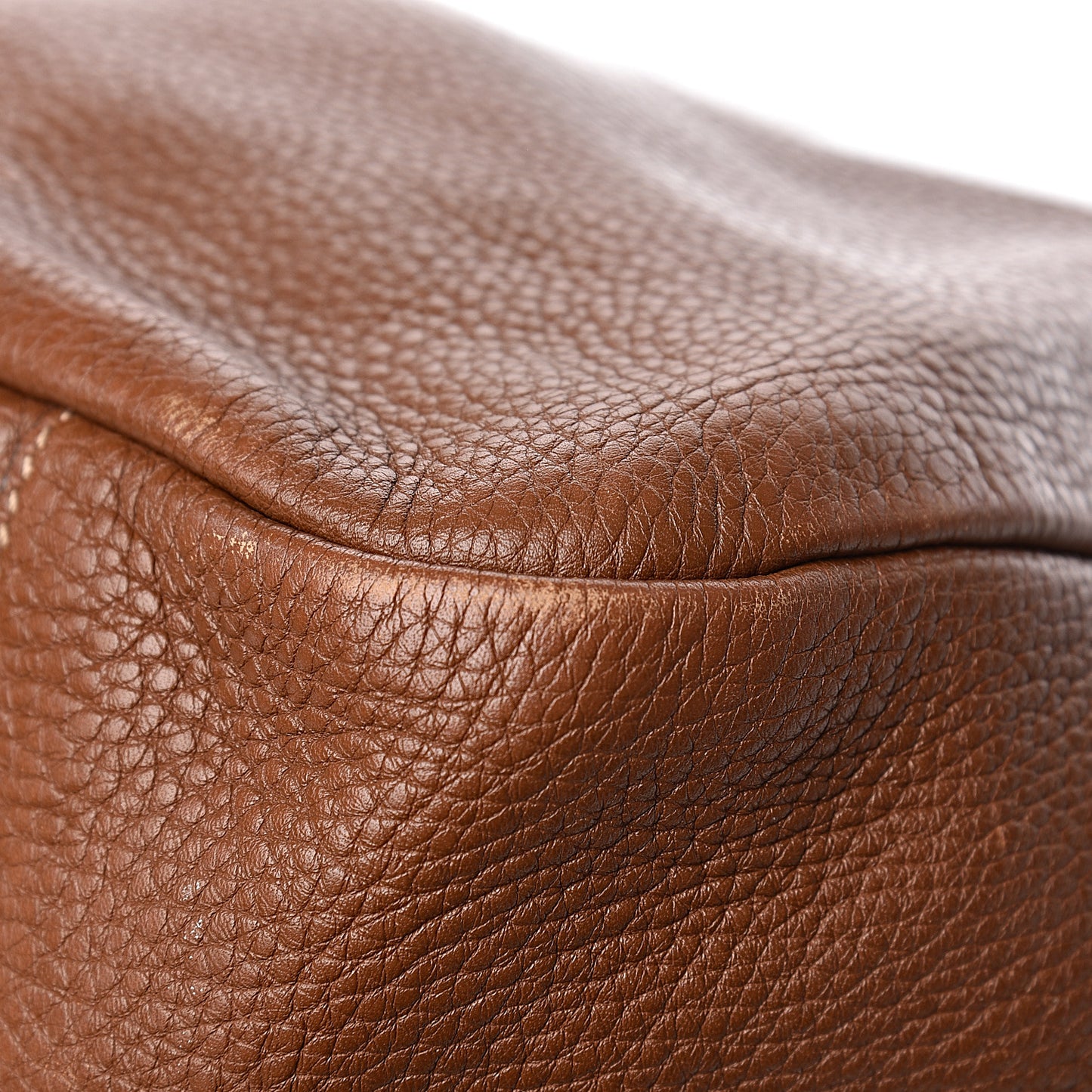 Vitello Daino Tote Nocciolo