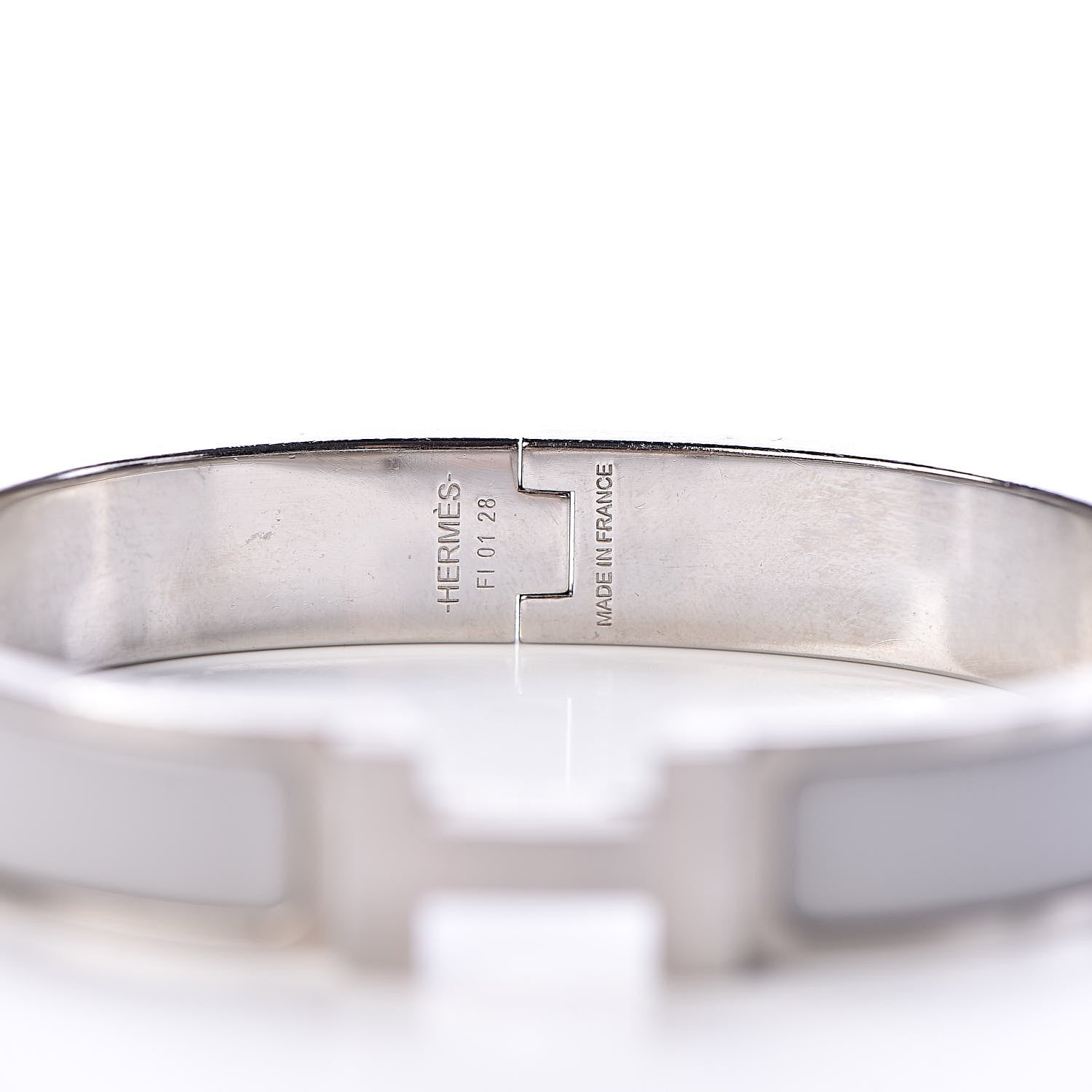 Hermes Matte Enamel Narrow Clic Clac HH Bracelet GM Gris Clair 4 of 7