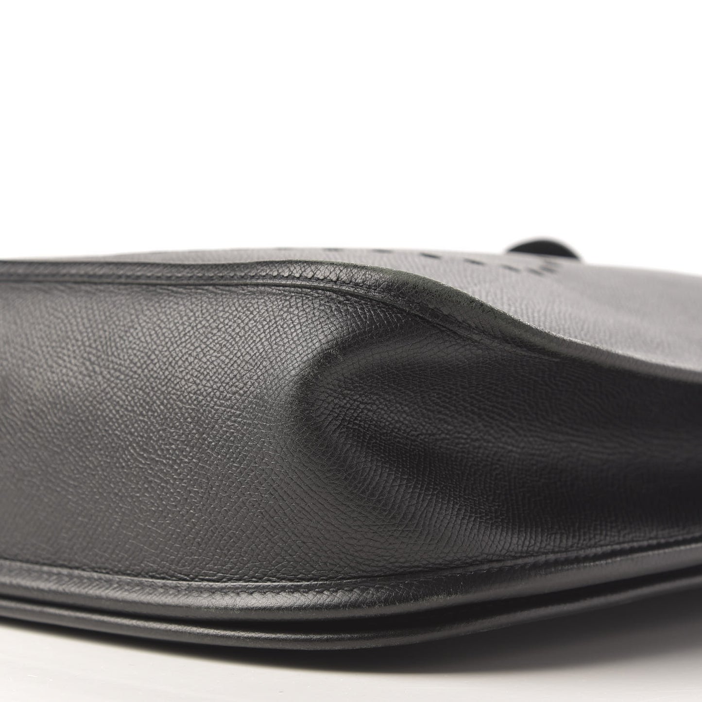 Epsom Evelyne III GM Black