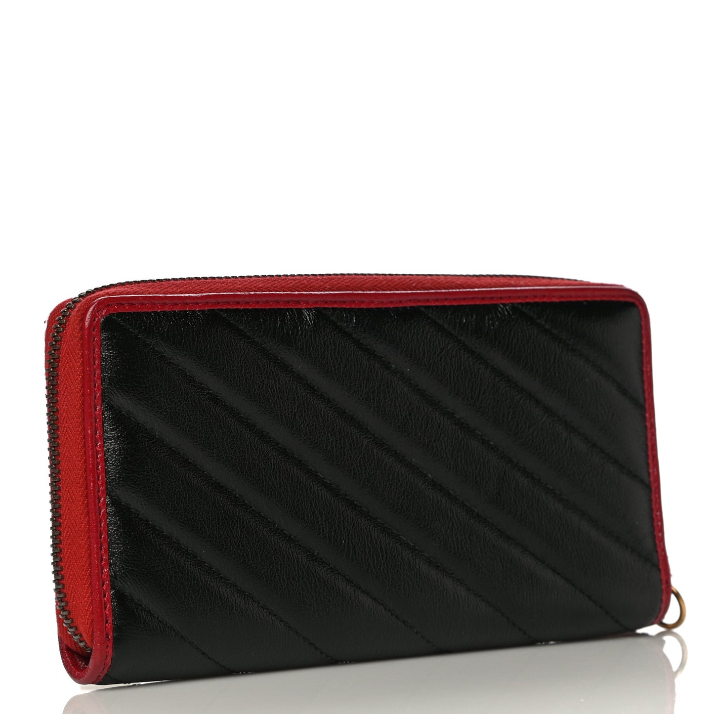 Vintage Effect Calfskin Matelasse Diagonal Torchon GG Marmont Zip Around Wallet Black Romantic Cherry