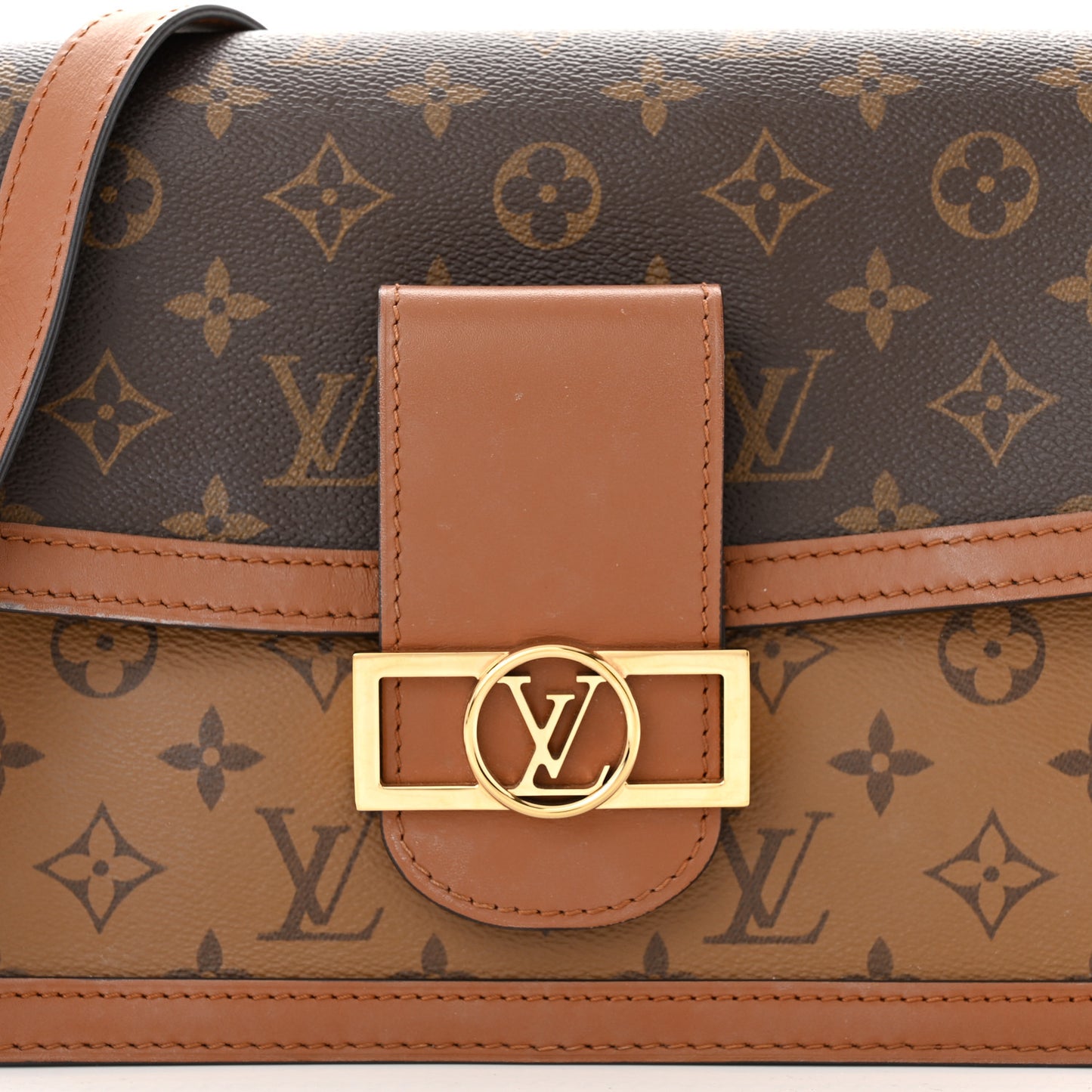 Reverse Monogram Dauphine MM