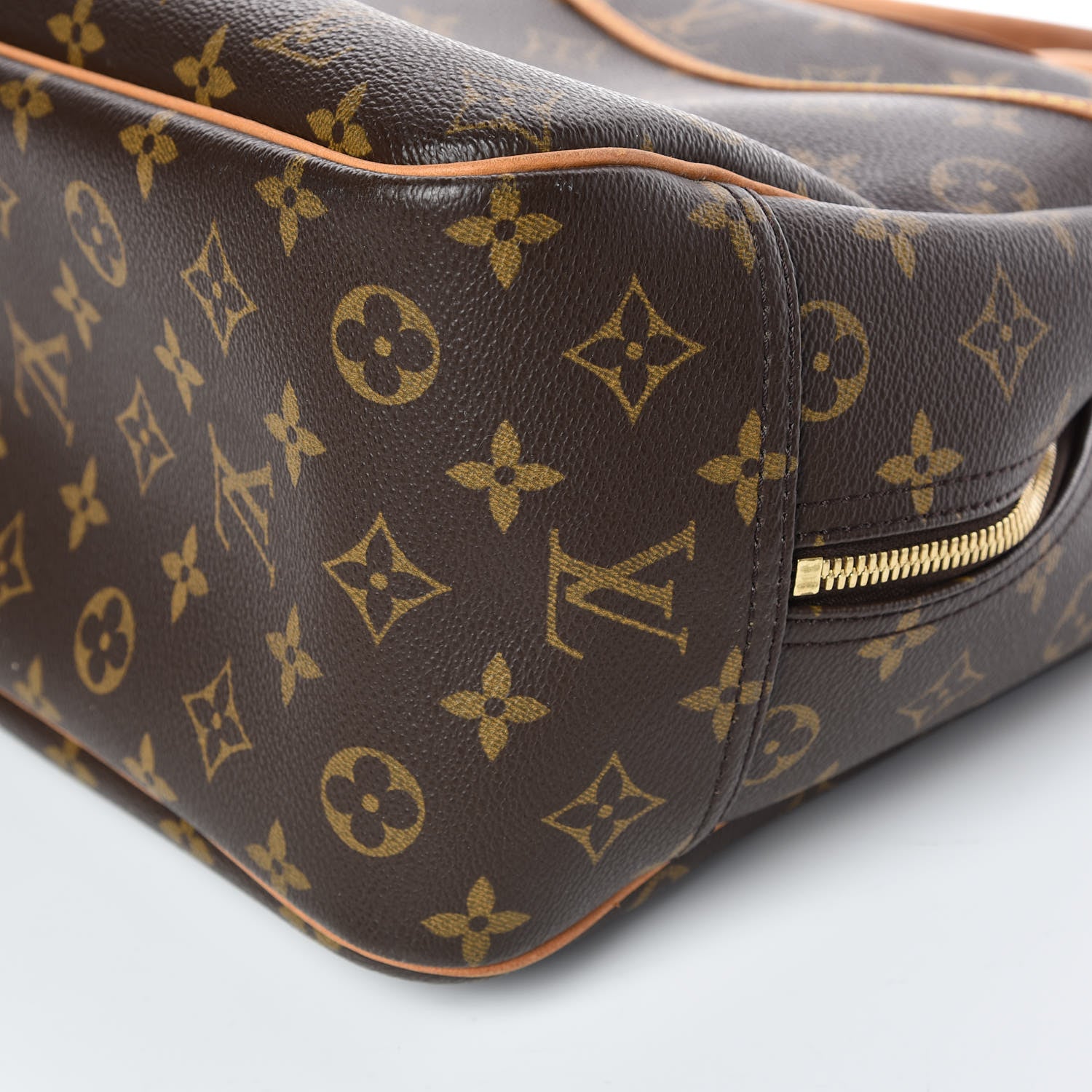 Louis Vuitton Monogram Deauville 8 of 8