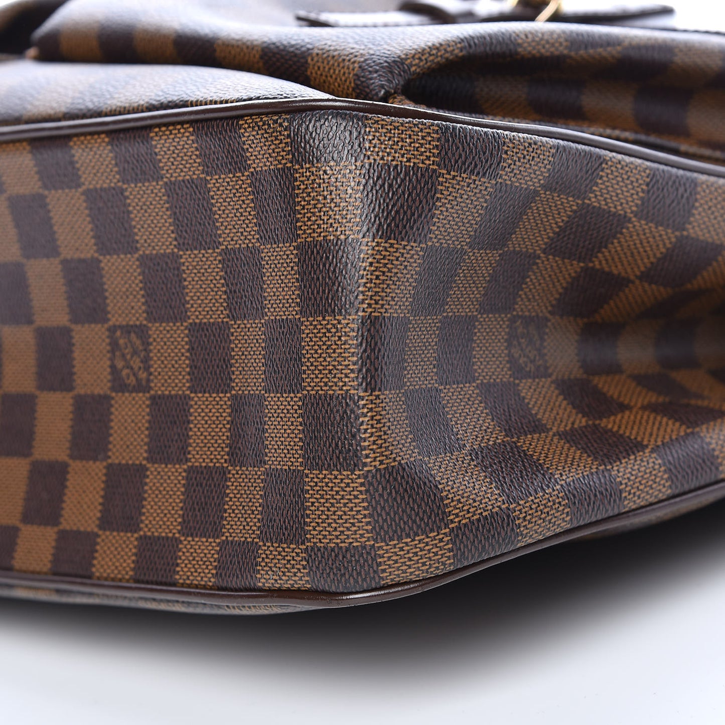 Damier Ebene Uzes