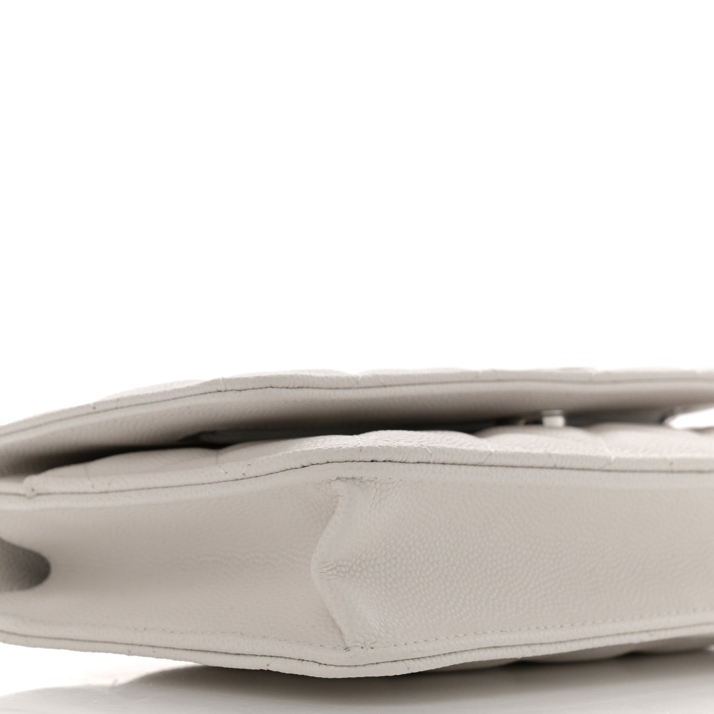 Caviar Quilted CC Logo Wallet on Chain WOC  White