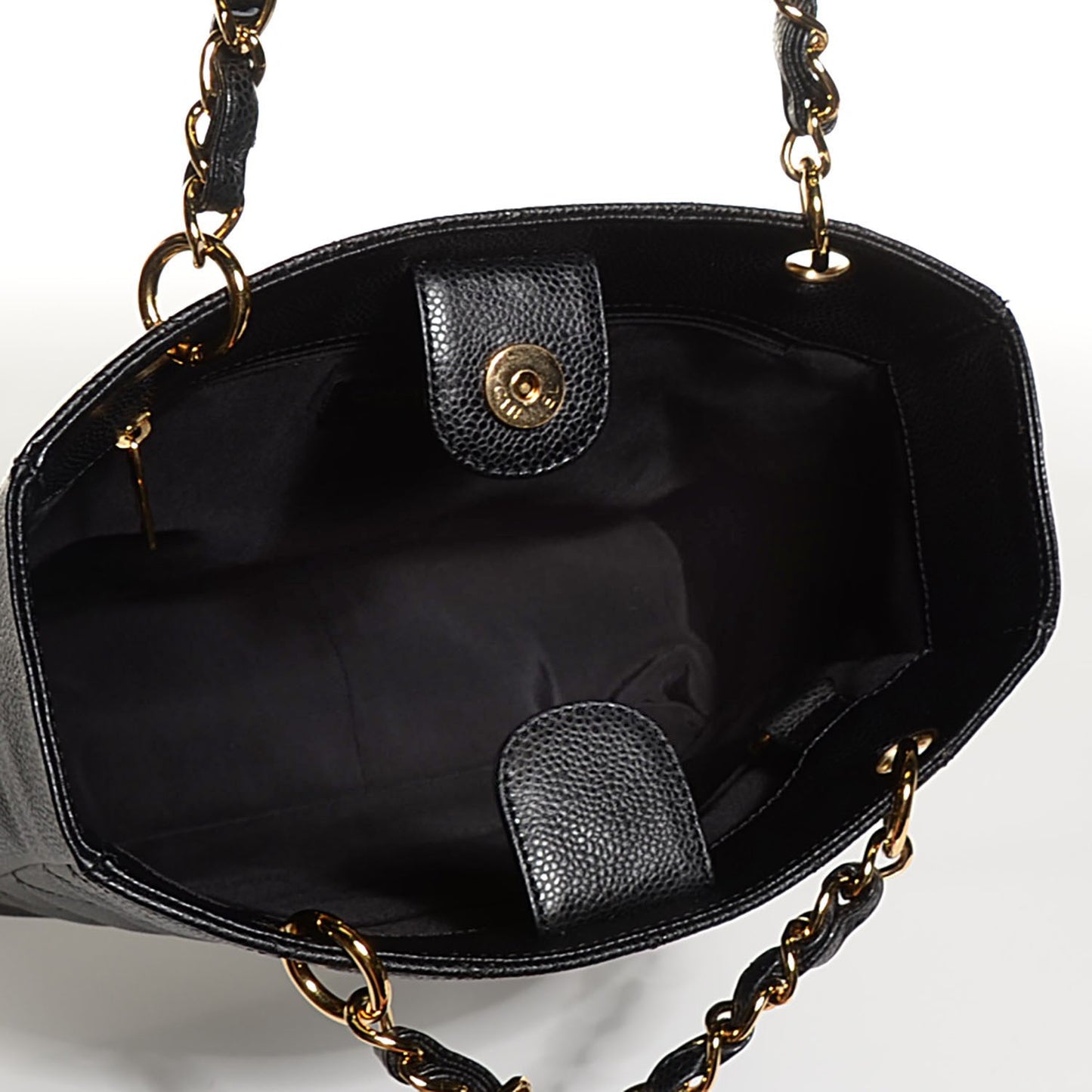 Caviar Quilted Petit Shopping Tote PST Black