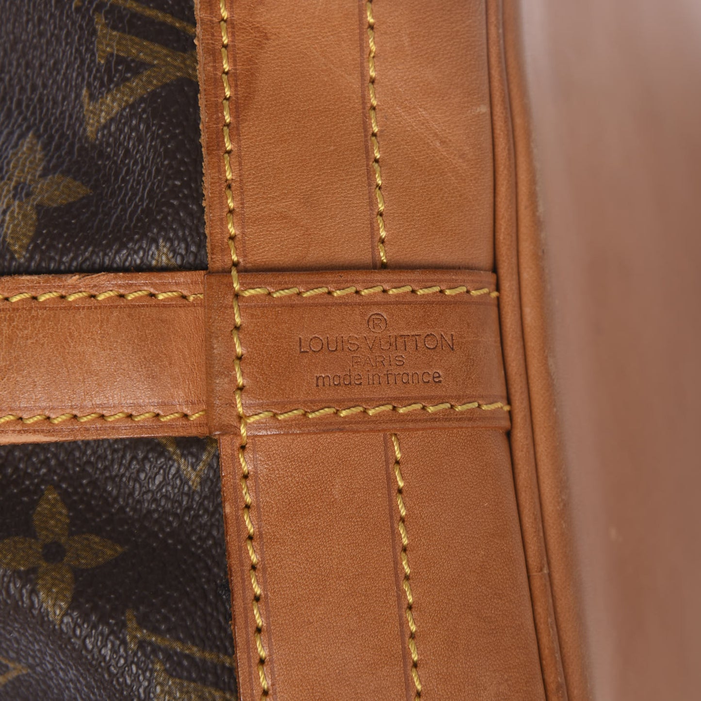 Monogram Noe