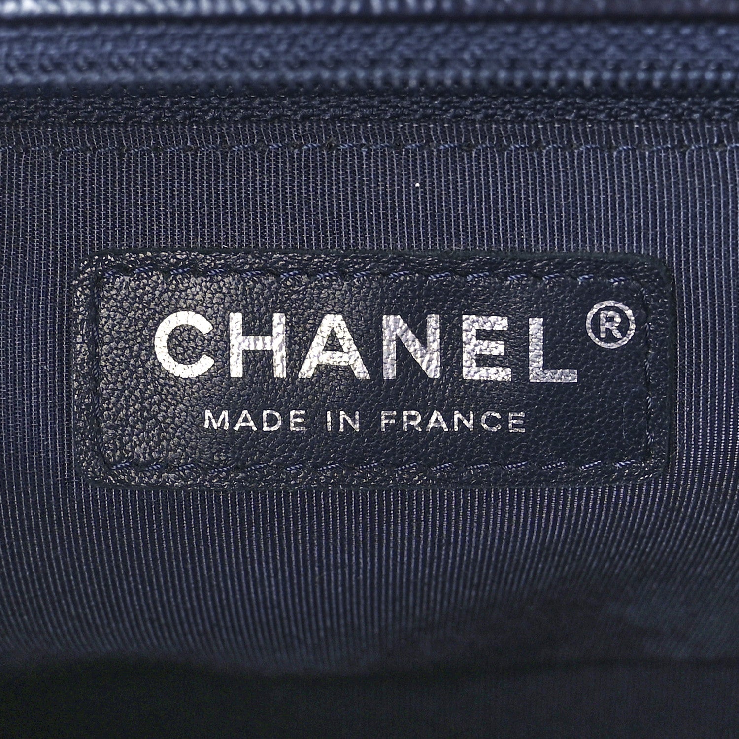 Chanel Metallic Caviar Quilted New Medium Boy Flap Navy 5 of 11