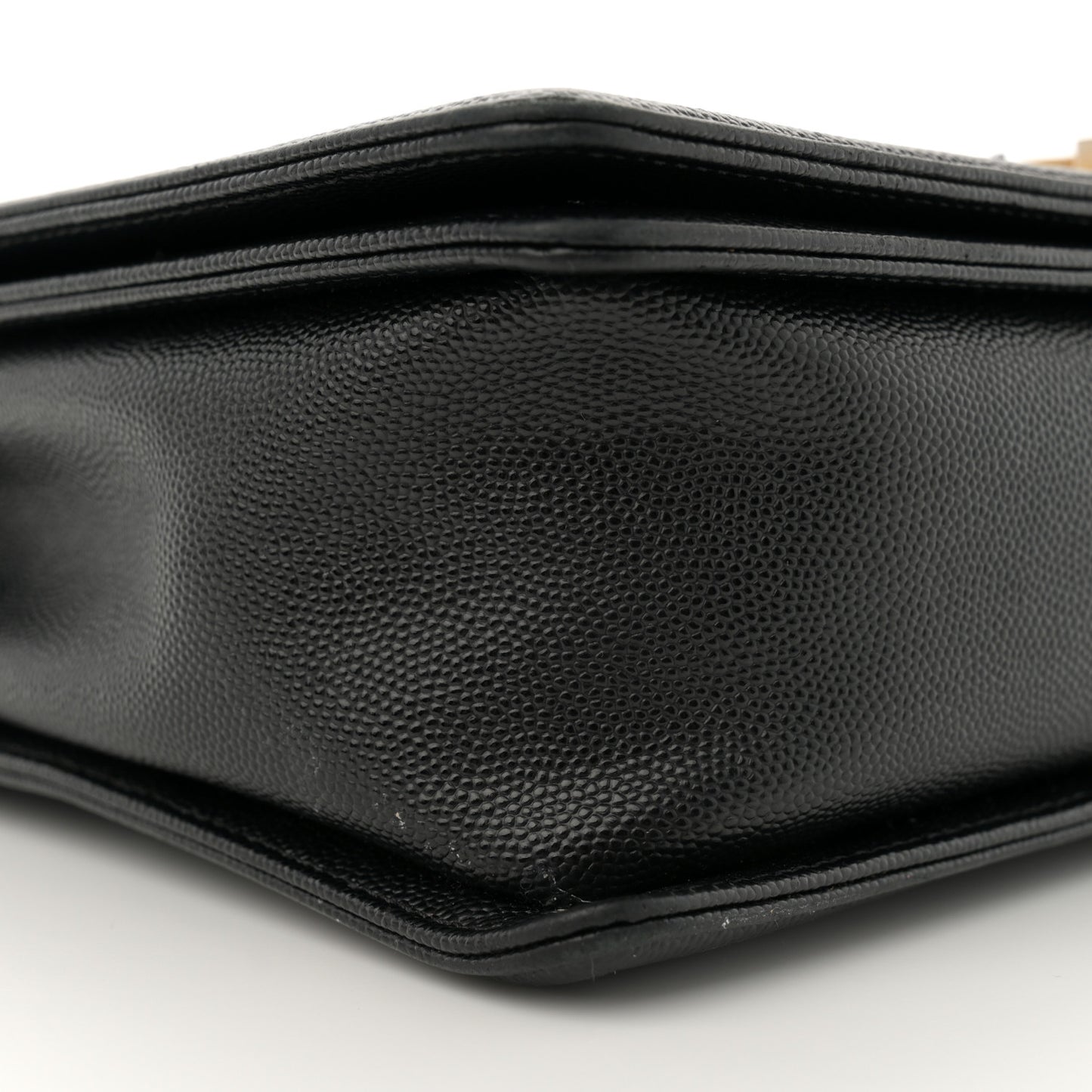 Caviar Quilted Large Boy Flap Black