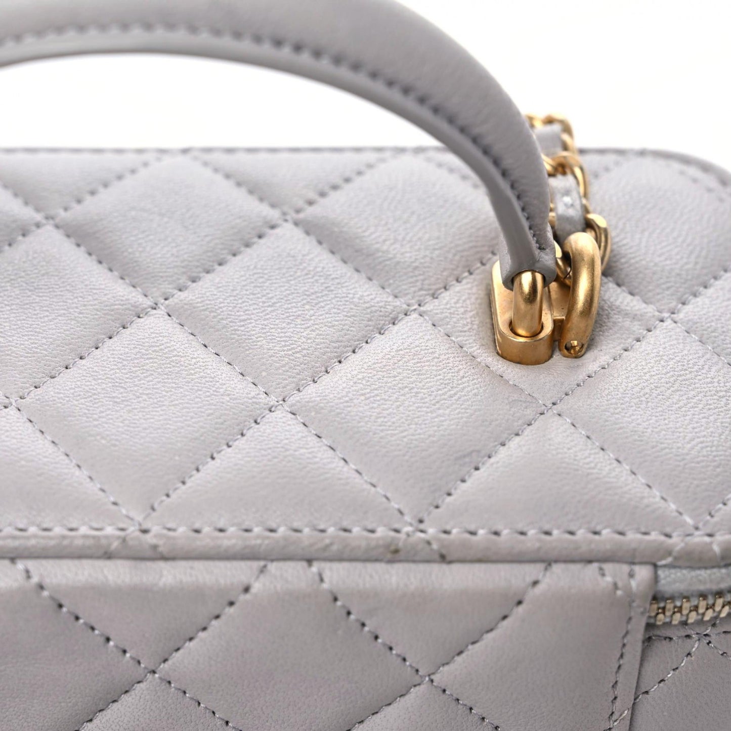 Lambskin Quilted Small Top Handle Vanity Case With Chain Light Grey