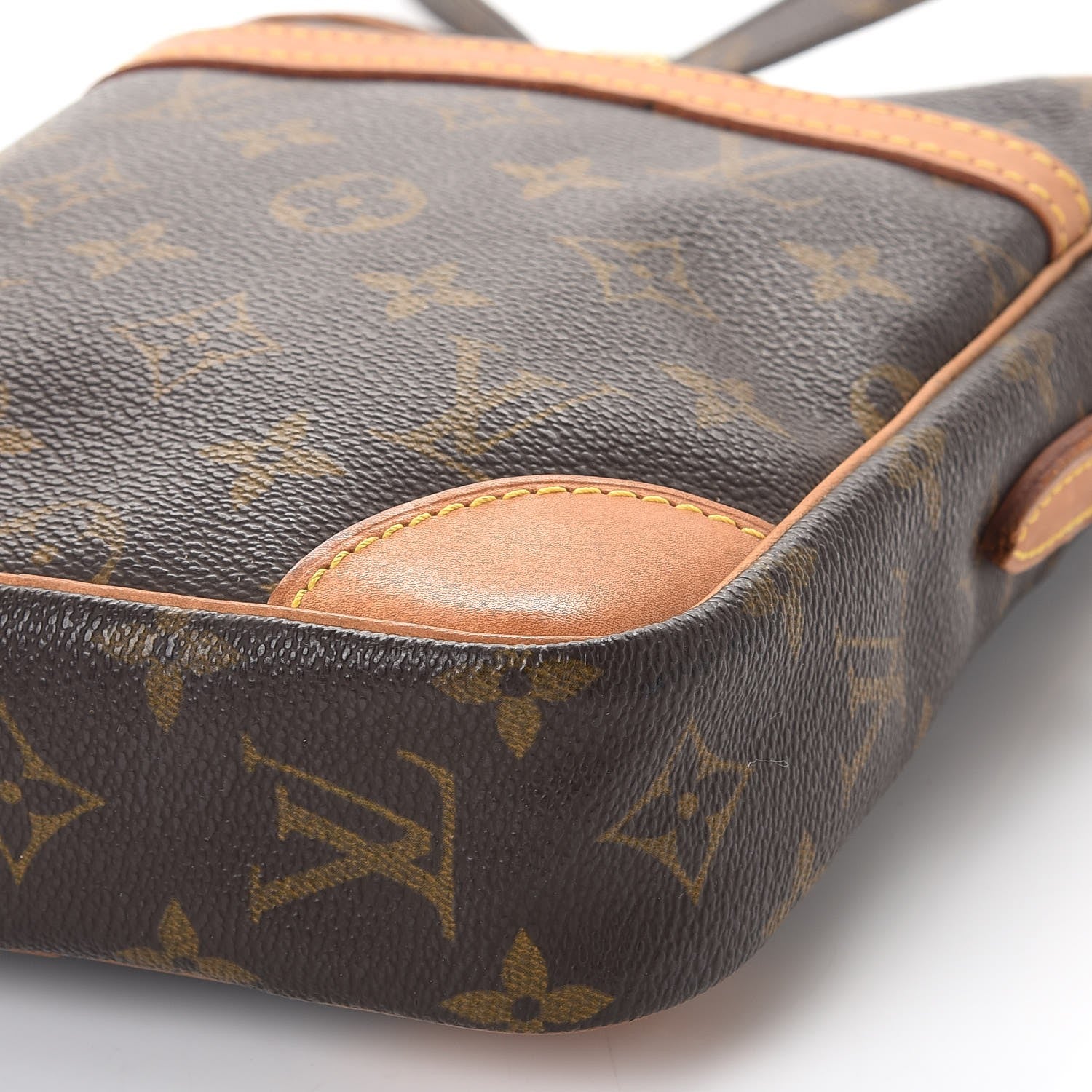 Louis Vuitton Monogram Danube 21 15 of 17