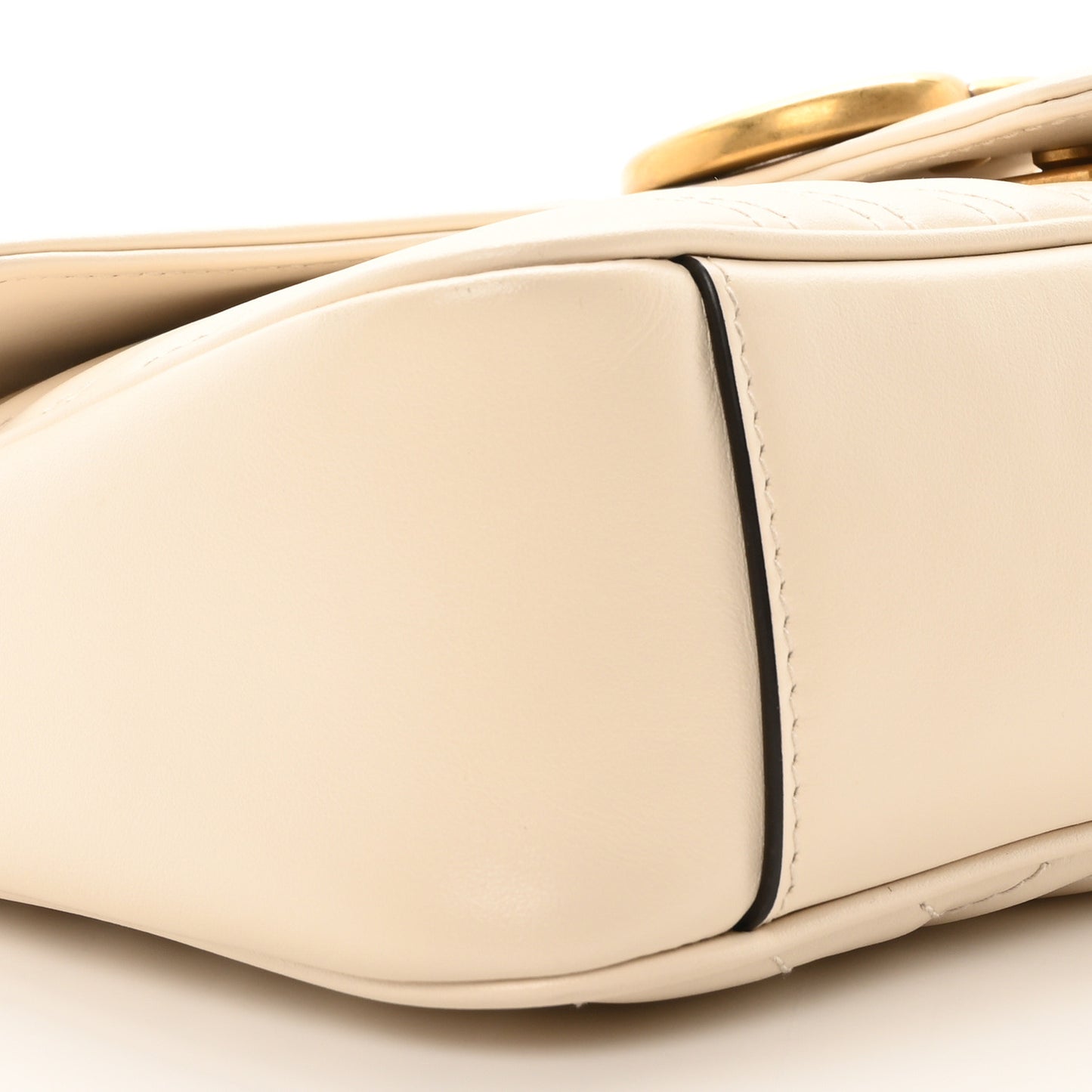 Calfskin Matelasse Small GG Marmont Shoulder Bag White