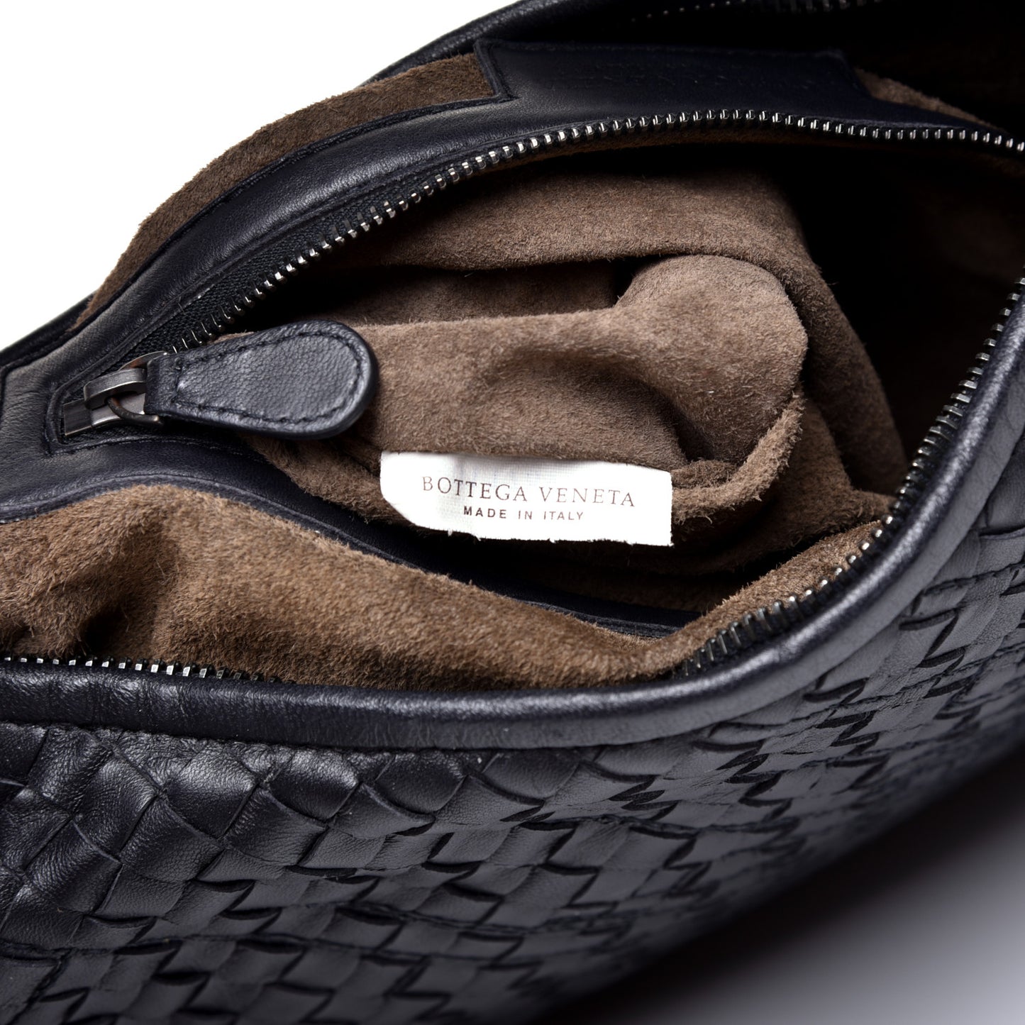 Nappa Intrecciato Fuzzy Medium Veneta Hobo Black