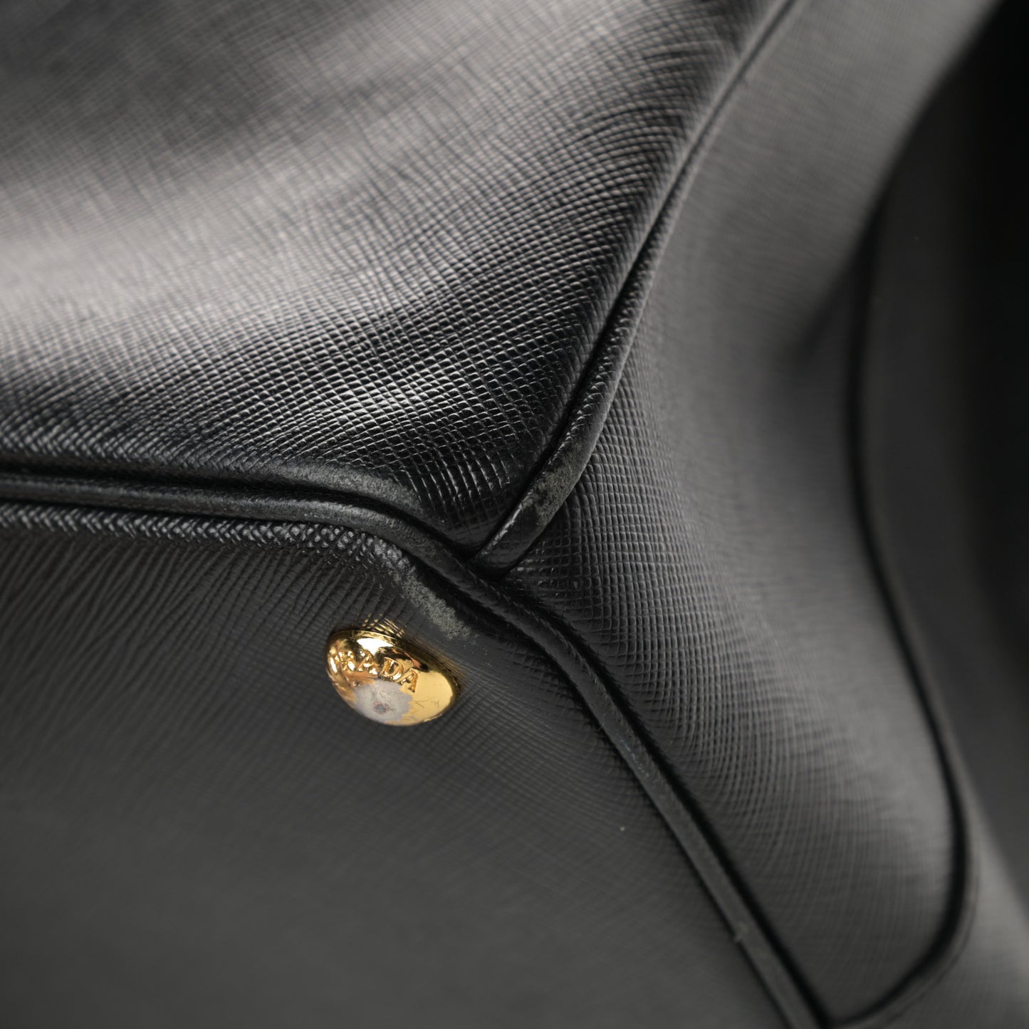 Saffiano Lux Large Tote Black