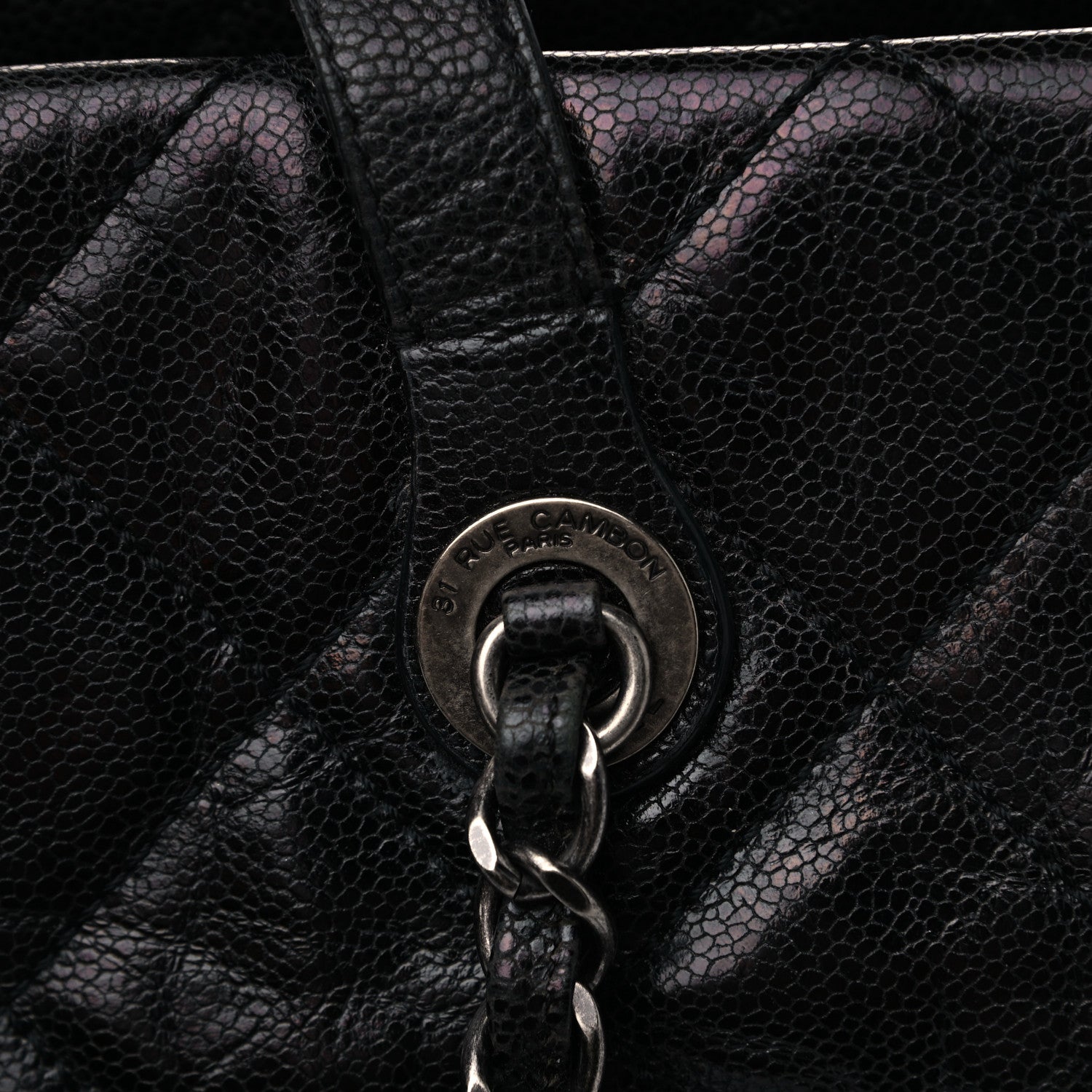 Chanel Crumpled Grained Calfskin Quilted CC Crave Tote Black 22 of 22