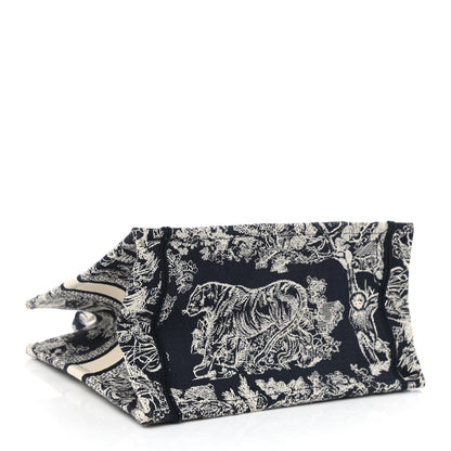 Christian Dior Canvas Embroidered Small Dioriviera Toile De Jouy Book Tote Blue 4 of 10