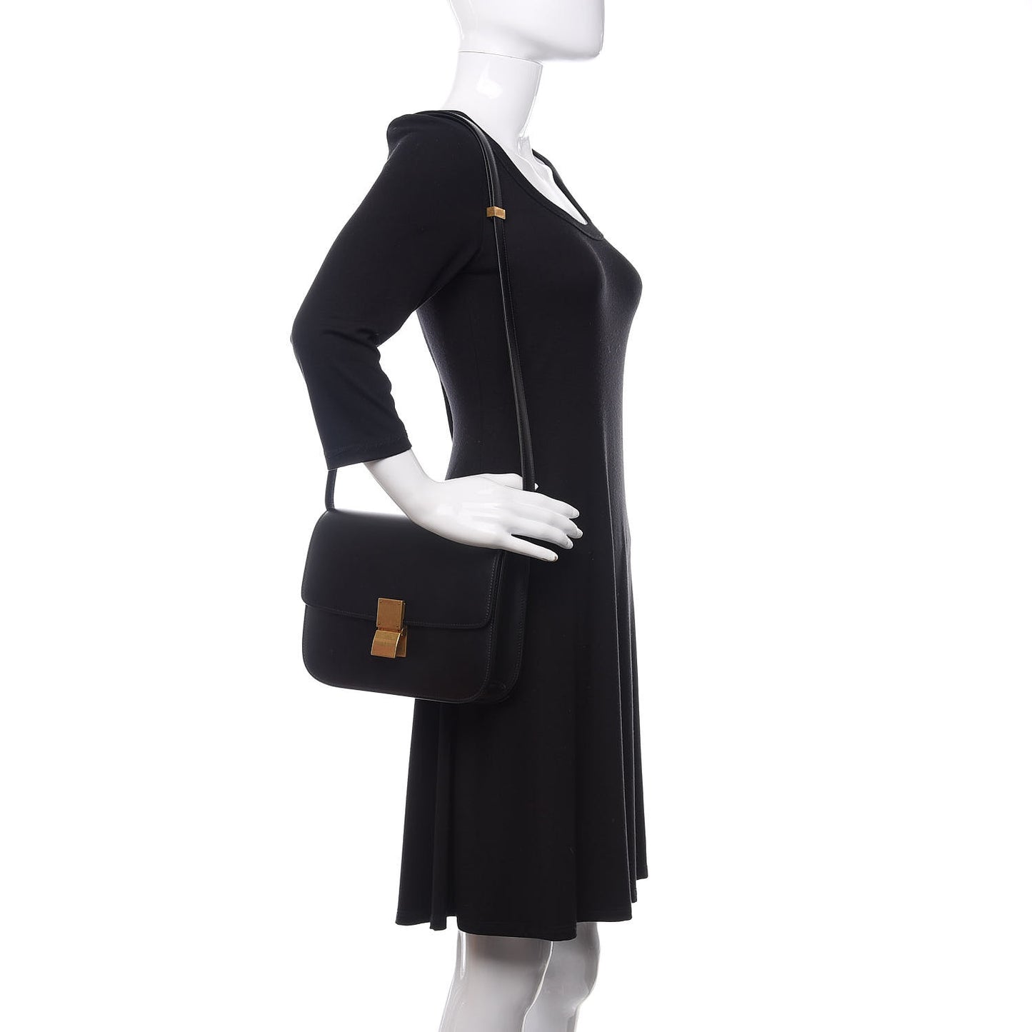 Box Calfskin Medium Classic Box Flap Bag Black