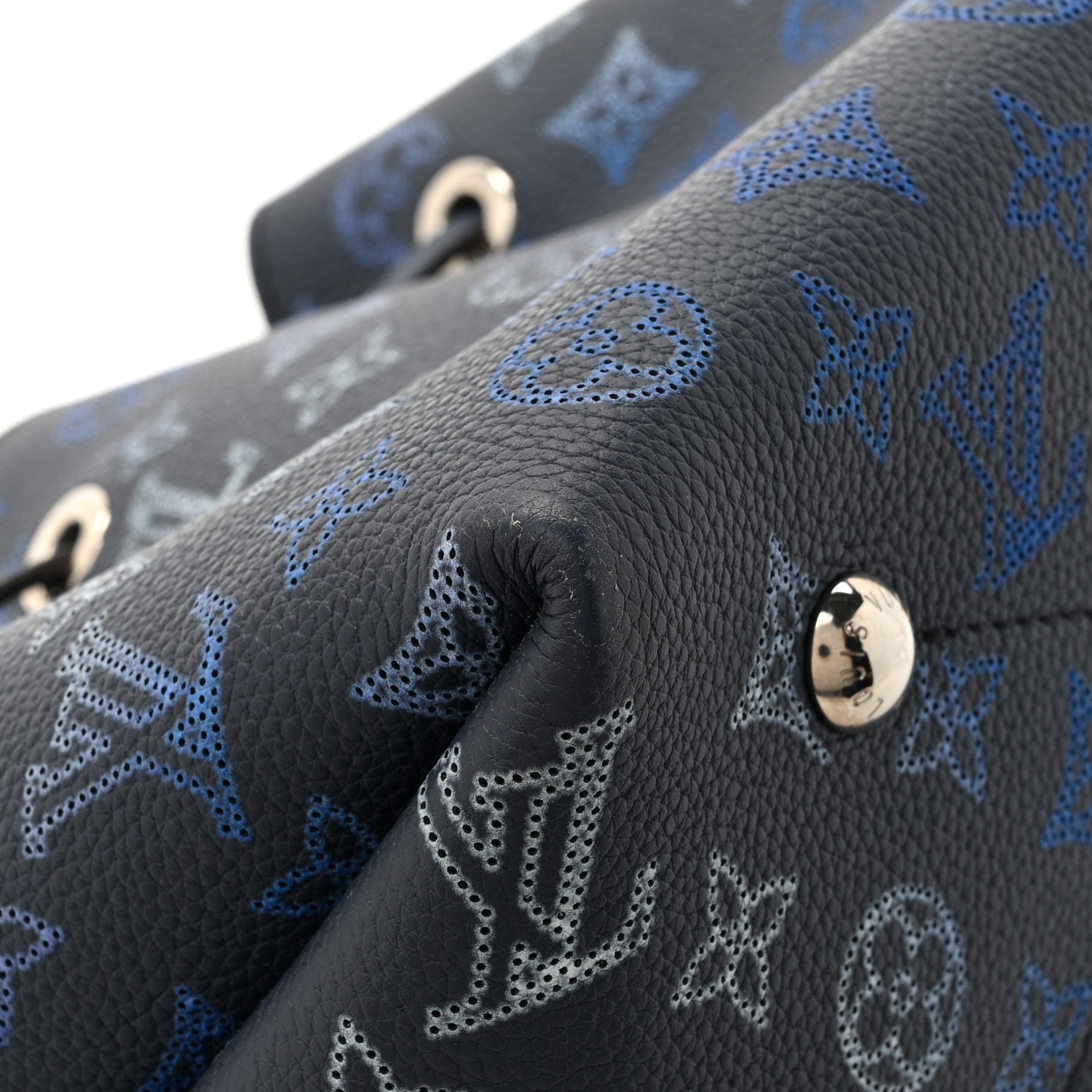 Louis Vuitton Mahina Bella Black Bleu Marine 1757684 – FASHIONPHILE