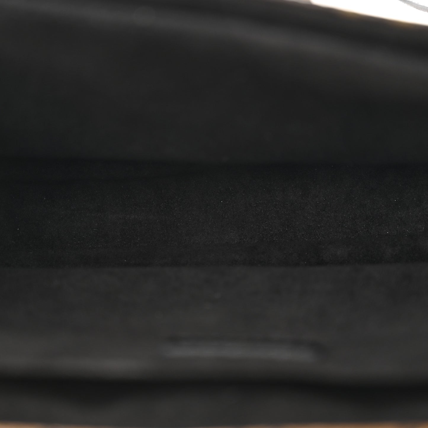 Reverse Monogram Pochette Metis