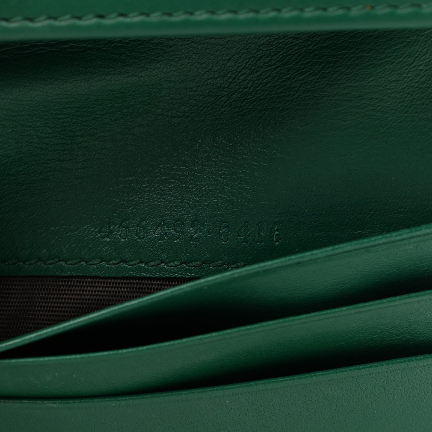 Calfskin Matelasse GG Marmont Card Case Wallet Emerald