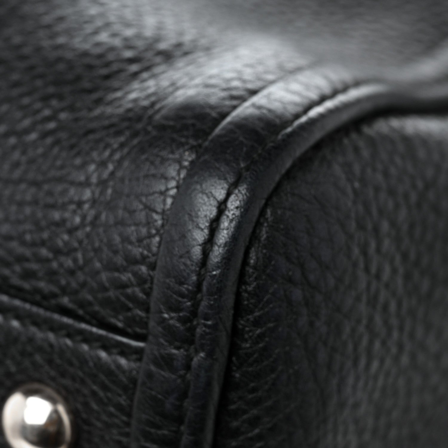 Gucci Pebbled Calfskin Medium Soho Shoulder Bag Black 11 of 13