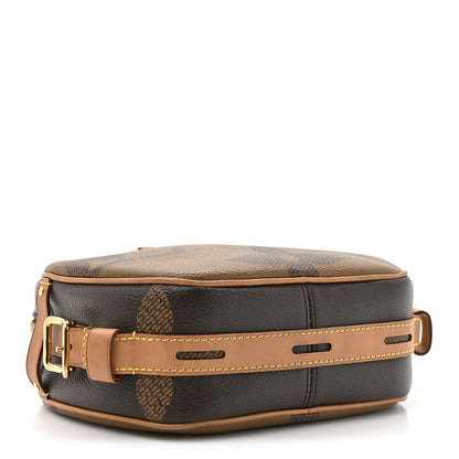 Louis Vuitton Reverse Monogram Giant Boite Chapeau Souple 4 of 14