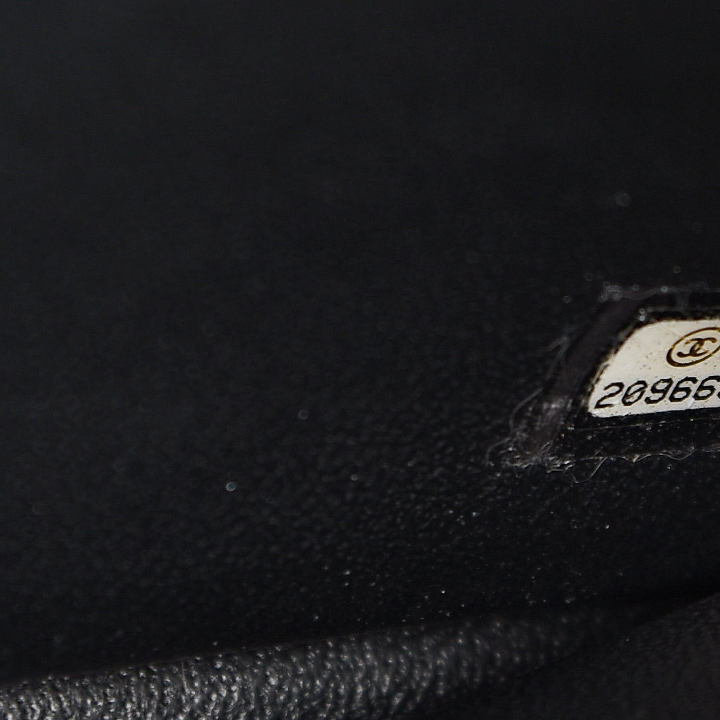 Lambskin Quilted Large Geometric Flap Black