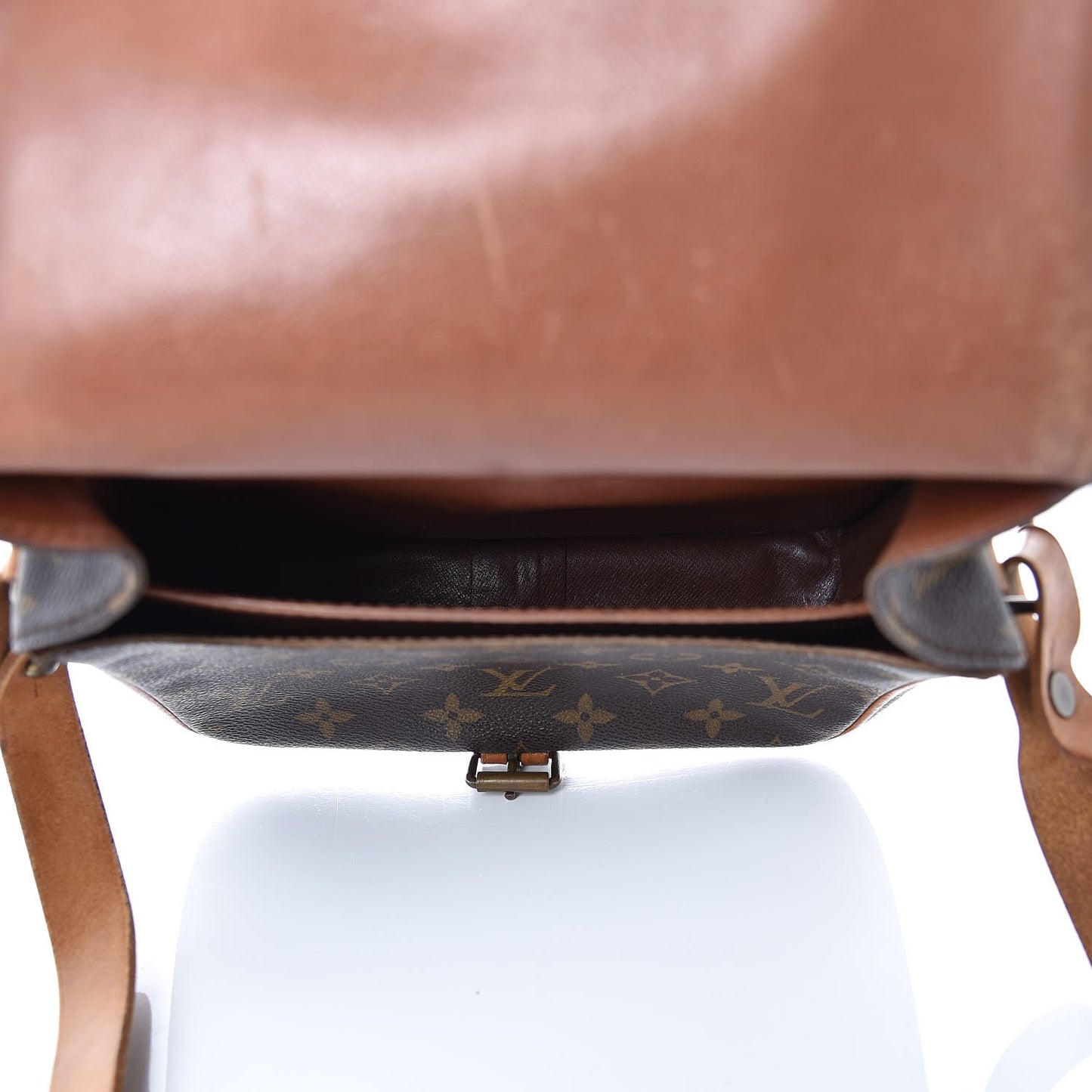 Monogram Cartouchiere 22