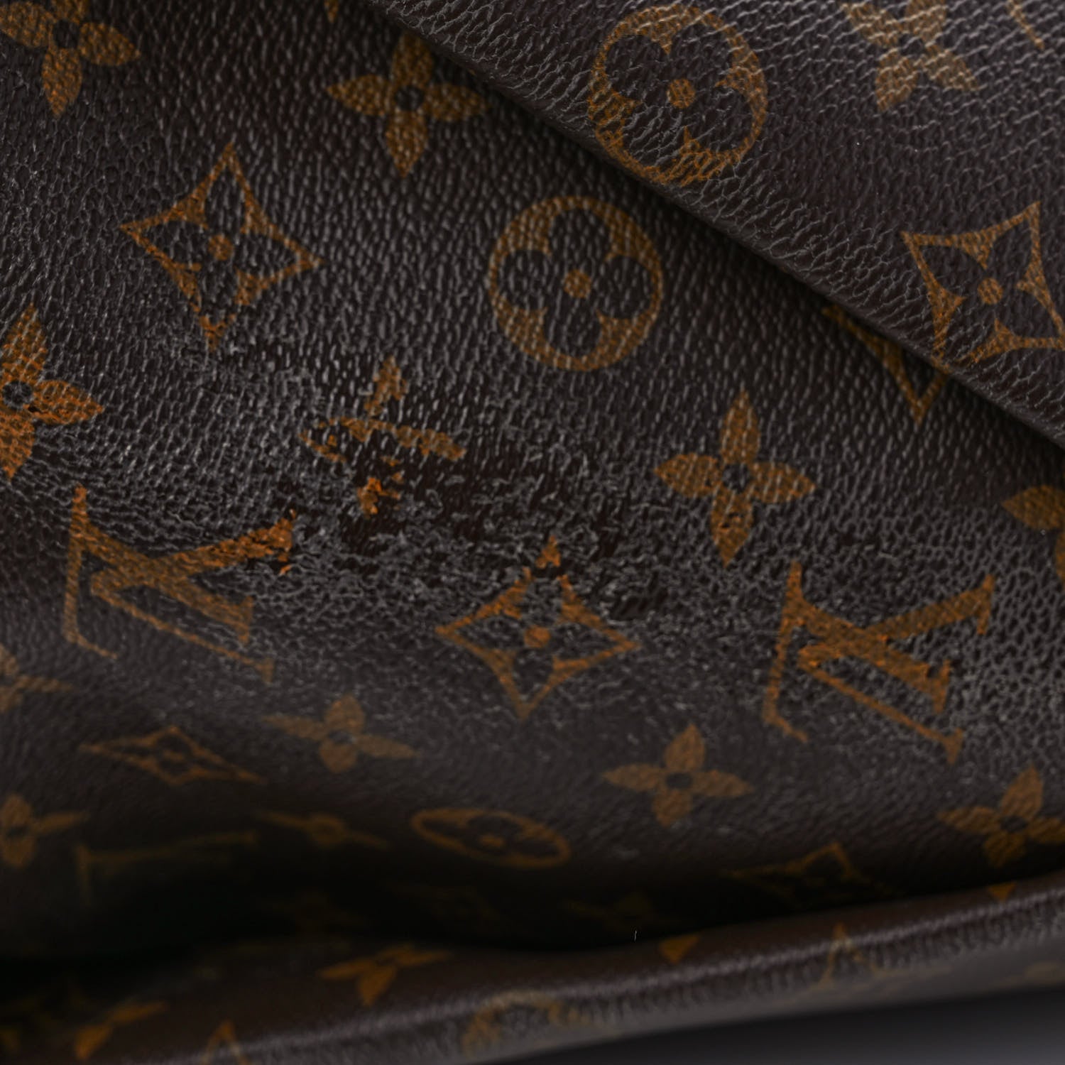 Louis Vuitton Monogram Artsy MM 13 of 14