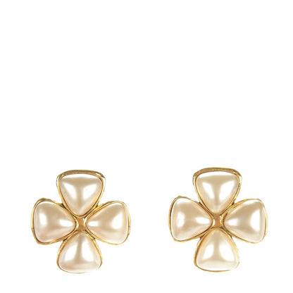 Chanel Pearl Clip On Earrings Gold 1 of 5