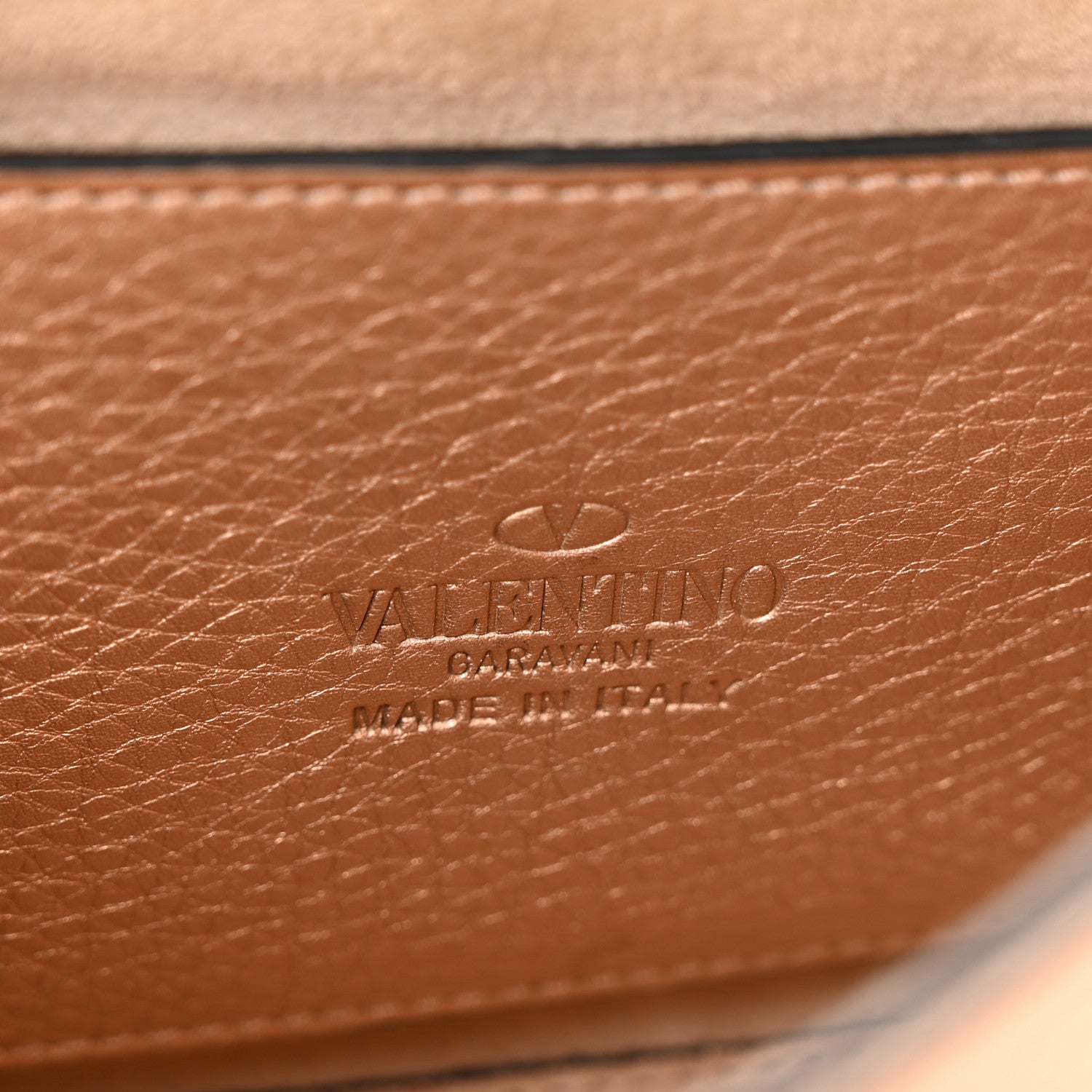 Valentino Garavani Metallic Pebbled Calfskin Medium Rockstud Flip Lock Crossbody Bag Rame 6 of 12