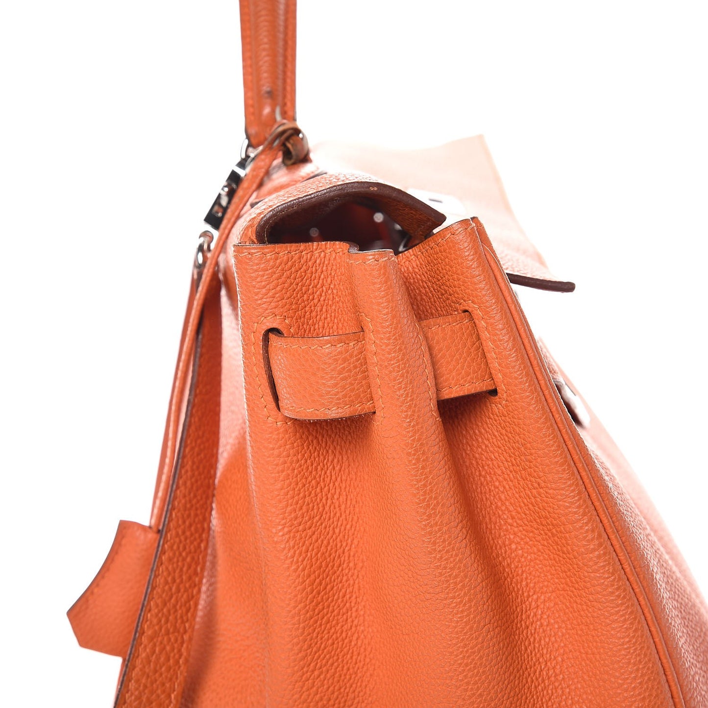 Togo Kelly Retourne 40 Orange