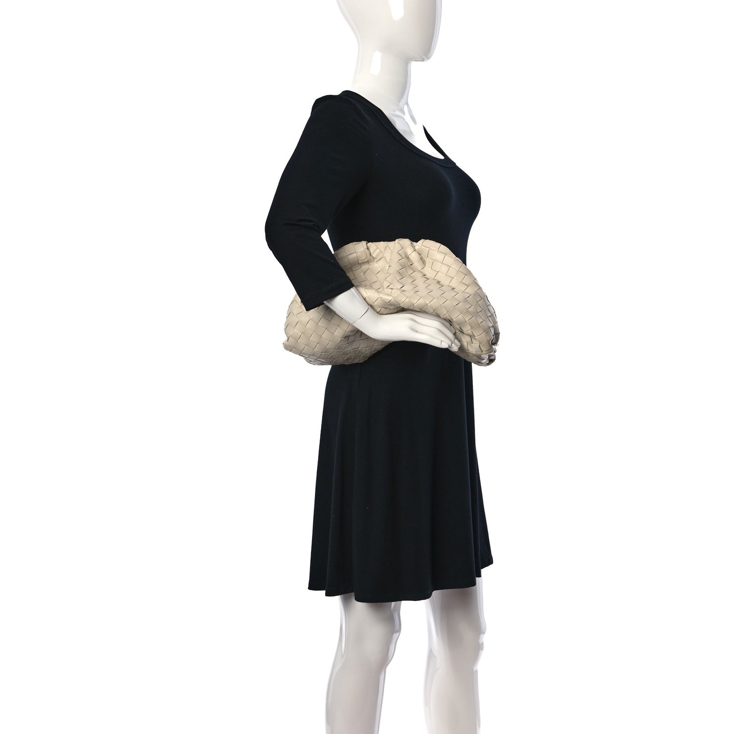 Nappa Maxi Intrecciato The Pouch Oversized Clutch Plaster