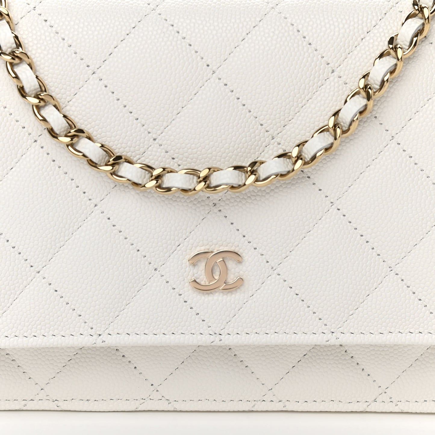 Caviar Quilted Wallet On Chain WOC White