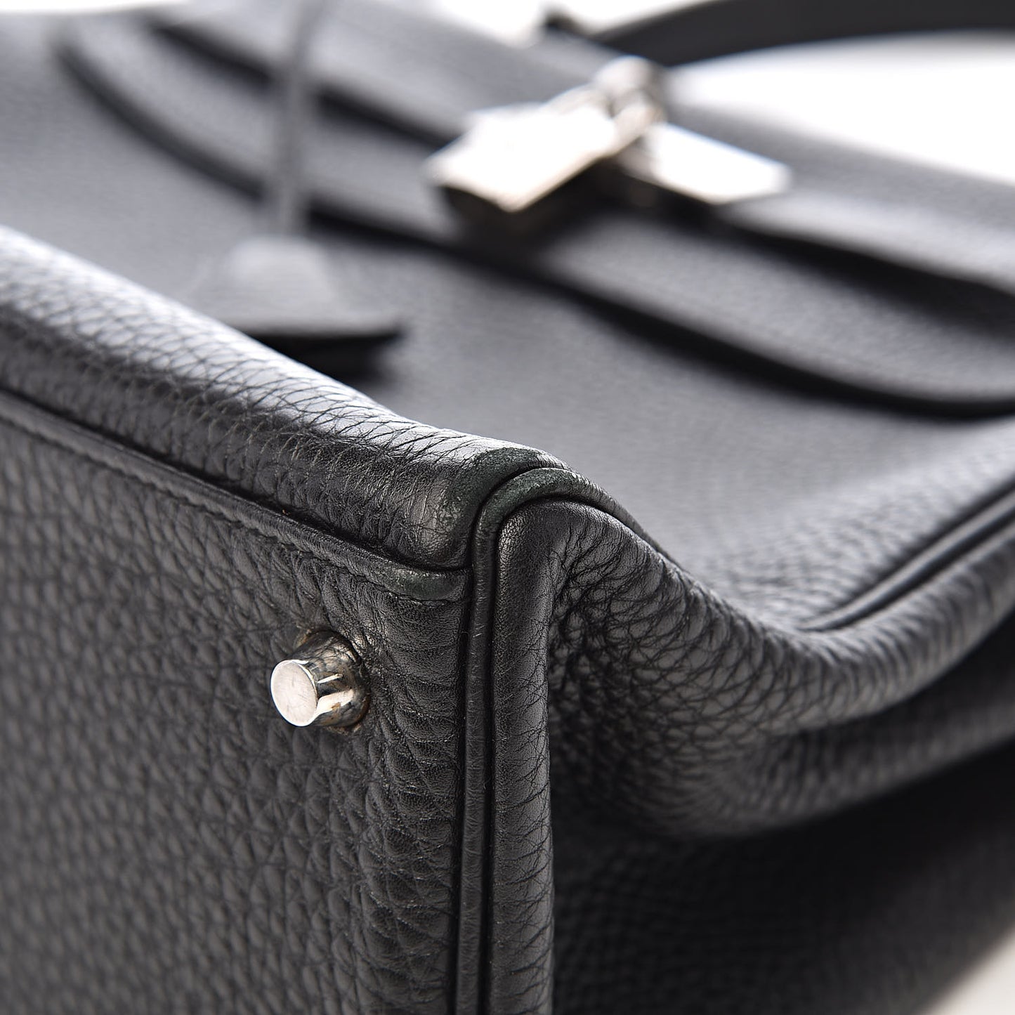 Togo Kelly Retourne 32 Black